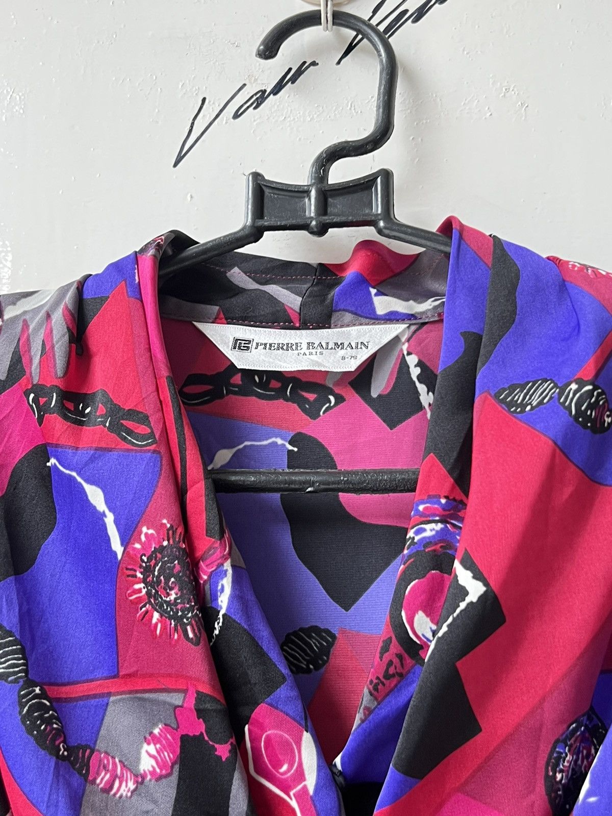 Pierre Balmain Pierre Balmain Paris Motive Blouse Size XS / US 0-2 / IT 36-38 - 13 Thumbnail