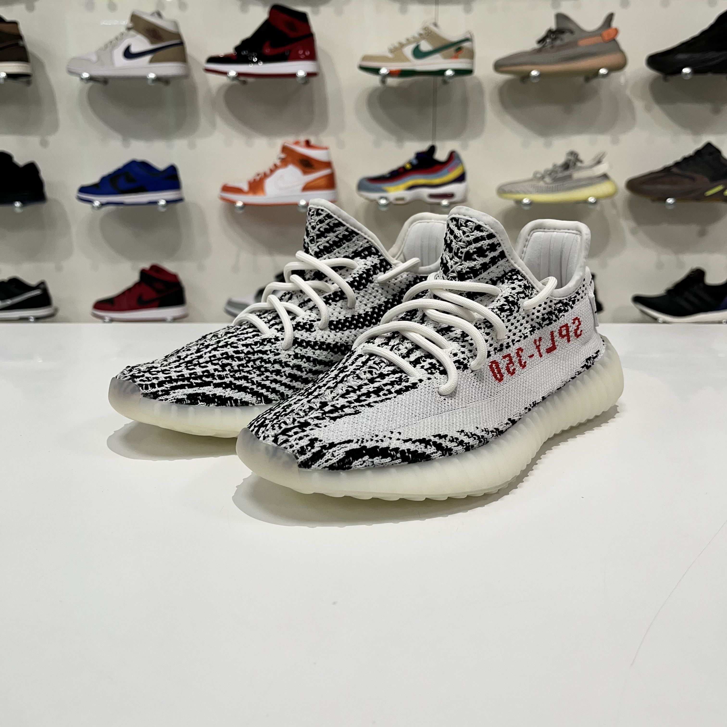 Adidas Adidas Yeezy Boost 350 V2 Zebra Size US 5.5 / EU 38 - 2 Thumbnail