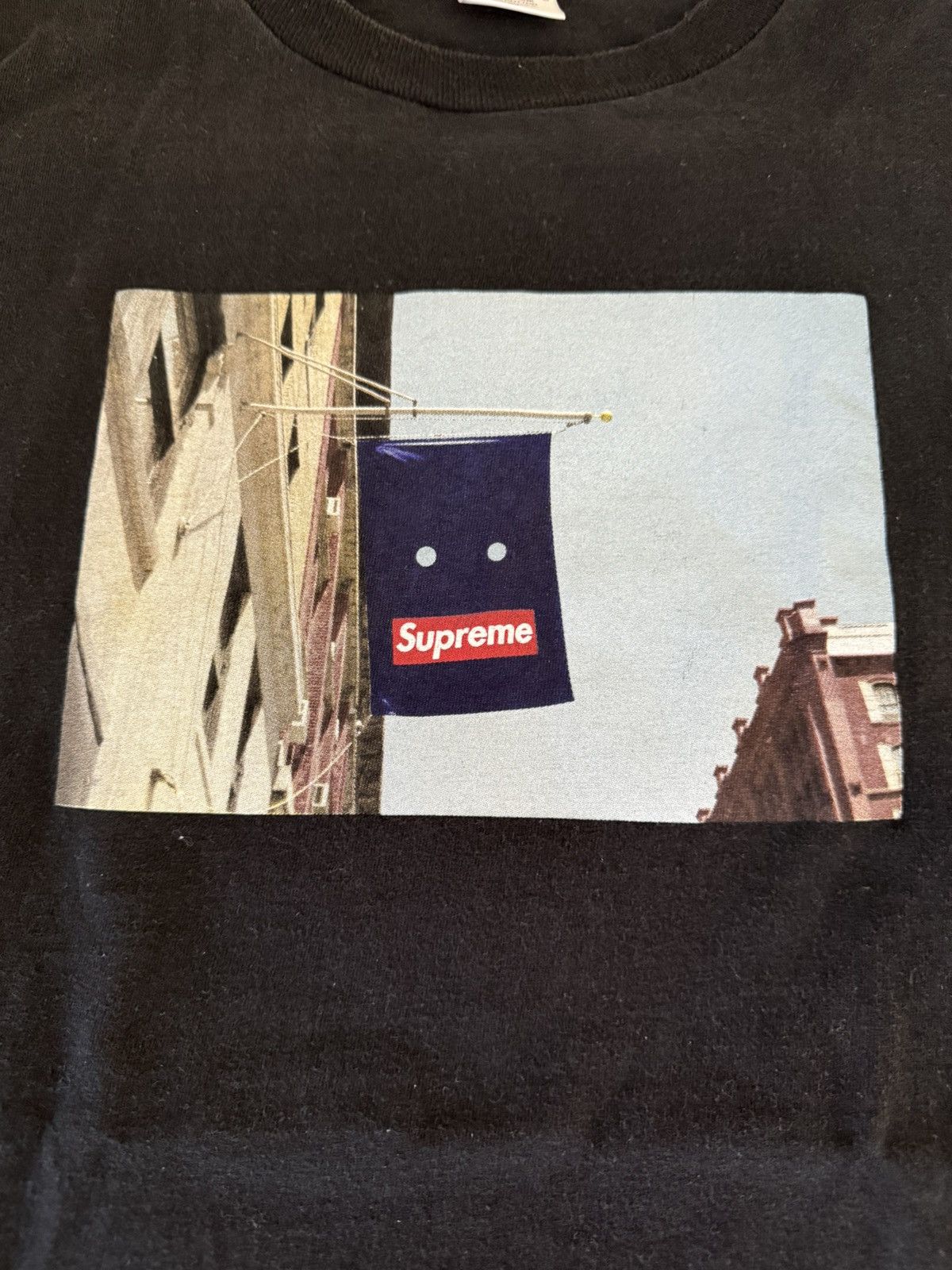 Supreme Supreme Banner Tee (Fw19) Size US M / EU 48-50 / 2 - 2 Thumbnail