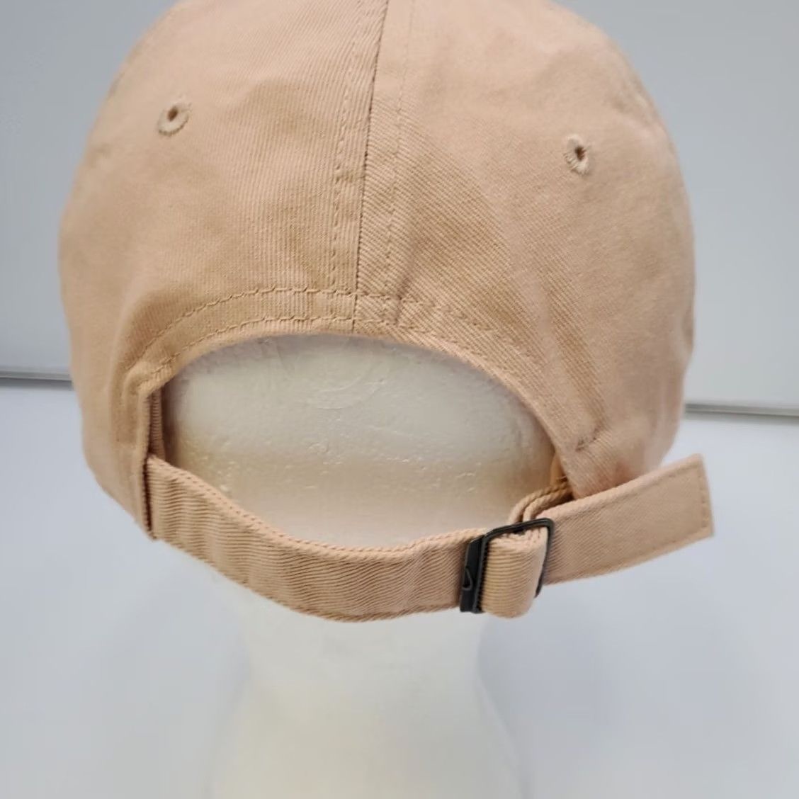 Nike Nike Heritage86 Strapback Adjustable Womens Hat 6 Panel Peach Solid Cap Sports Summer Spring Womens Size ONE SIZE - 5 Thumbnail