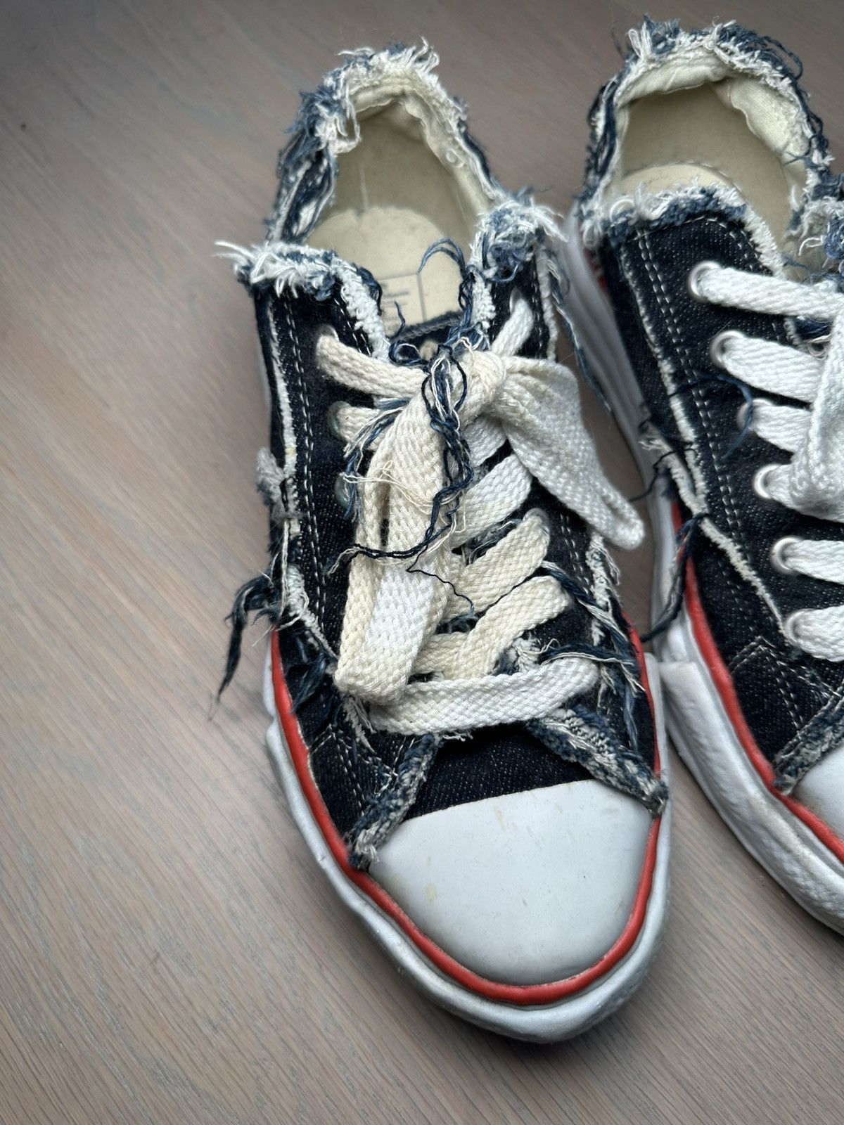 Maison MIHARA YASUHIRO × Nigel Cabourn nigel cabourn x maison mihara yasuhiro low top Size US 10 / EU 43 - 3 Thumbnail