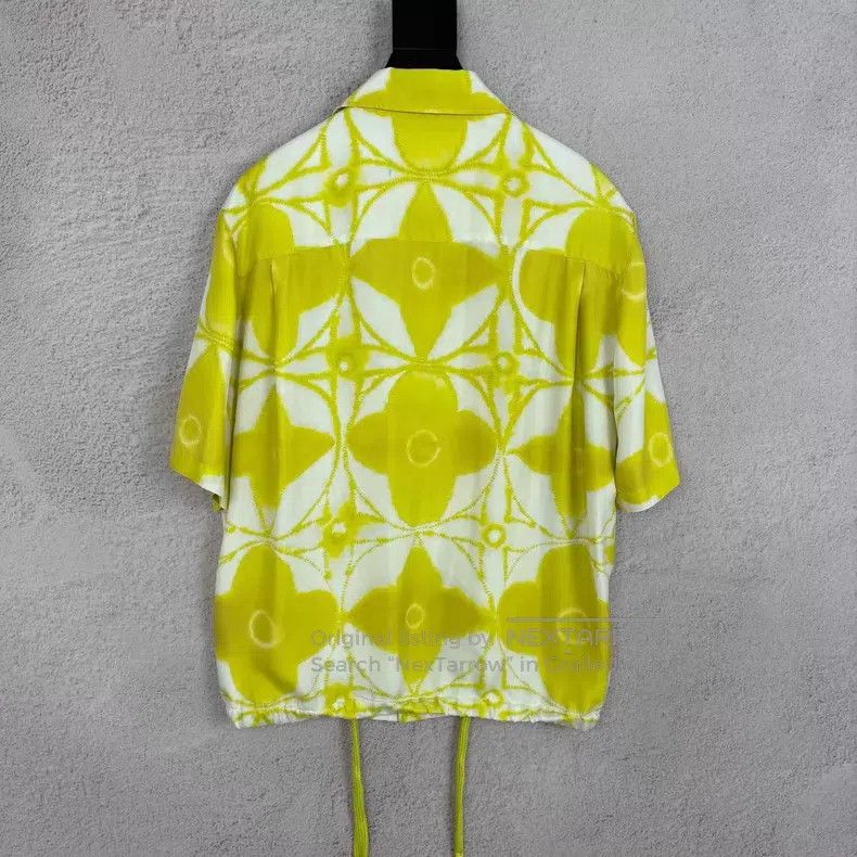 Louis Vuitton Louis Vuitton Lemon yellow twist dyed mulberry silk short Size US XS / EU 42 / 0 - 2 Thumbnail