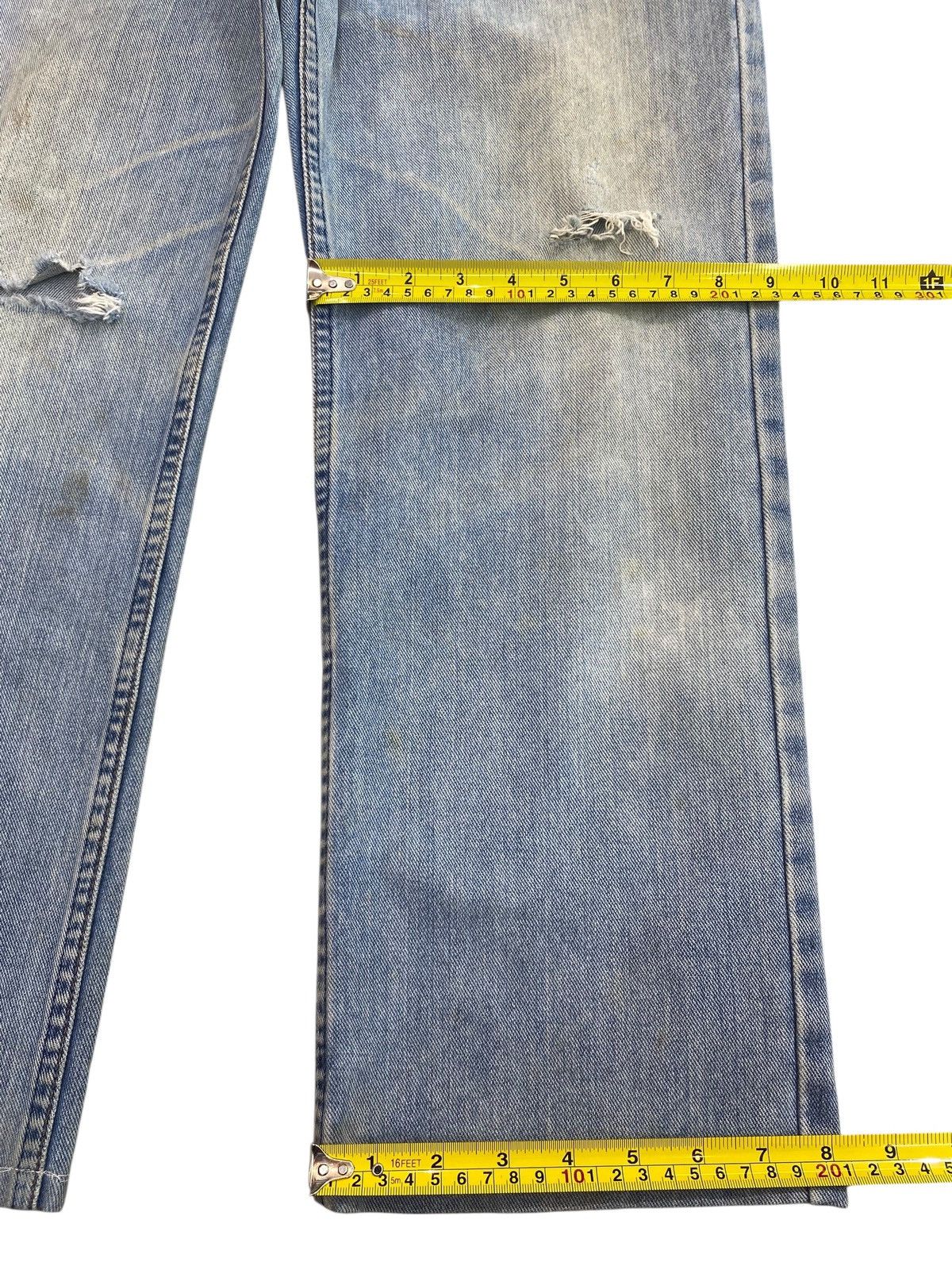 Levi's Levi’s Whiskers Ripped Style Loose Jeans Size US 30 / EU 46 - 8 Thumbnail
