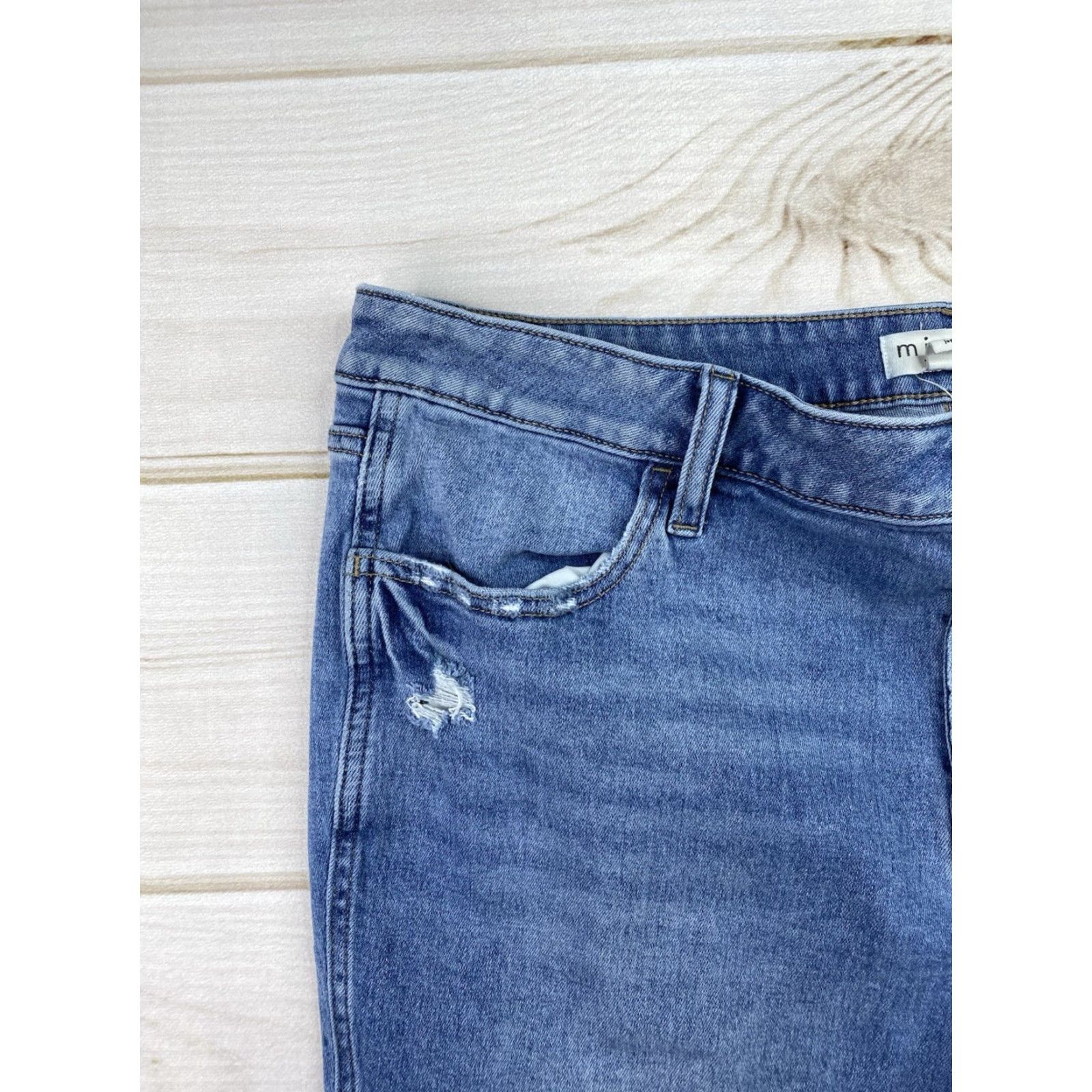 Vintage Maurices M Jeans Womens XL Button Fly Mid Rise Distressed Denim Jeans Regular Bootcut 5-Pocket Blue 90s City College Womens Size 40" / US 18 - 4 Thumbnail