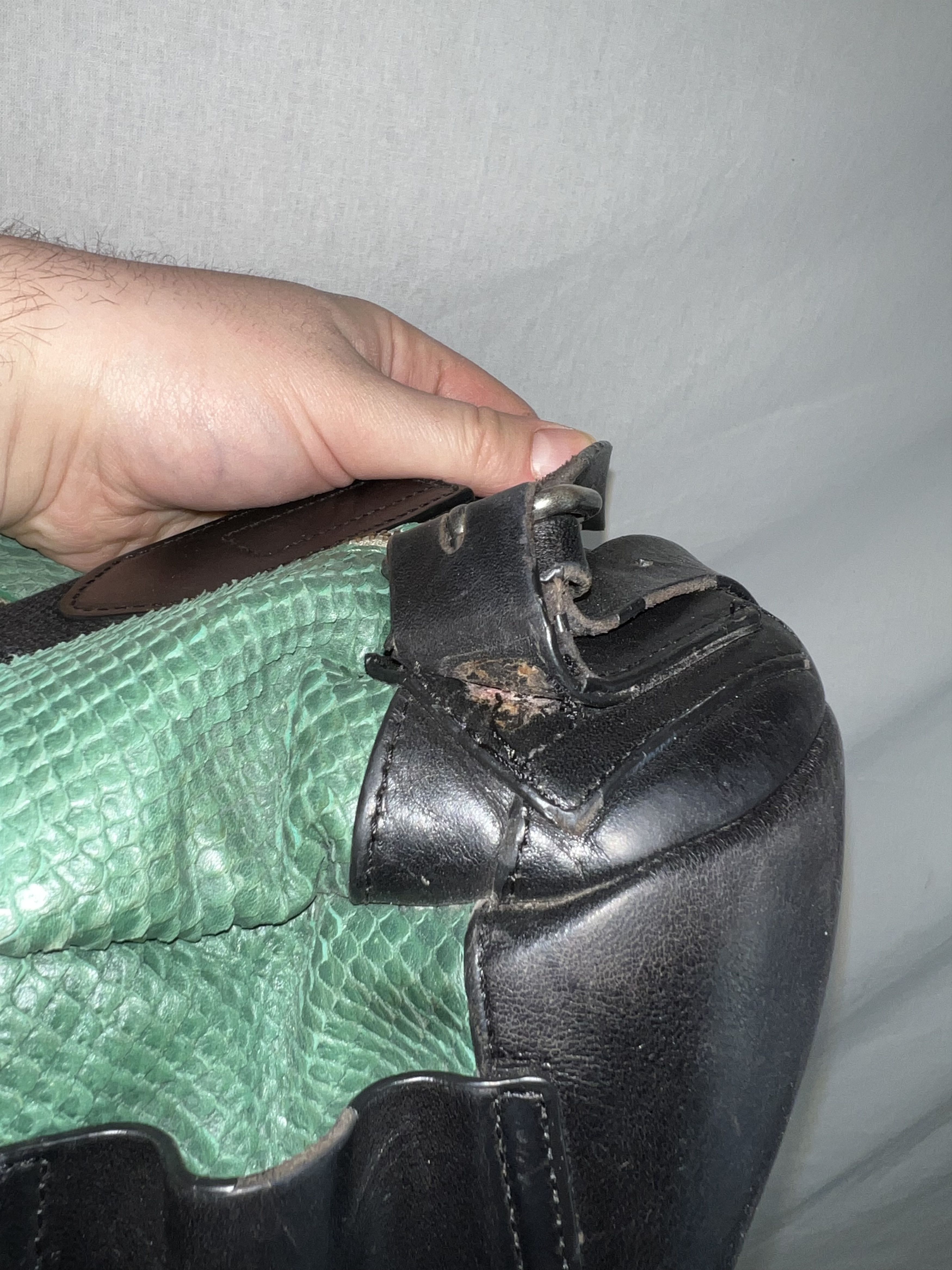 Dries Van Noten Dries Van Noten - Green Leather Payton Embossed XL Backpack Size ONE SIZE - 17 Thumbnail
