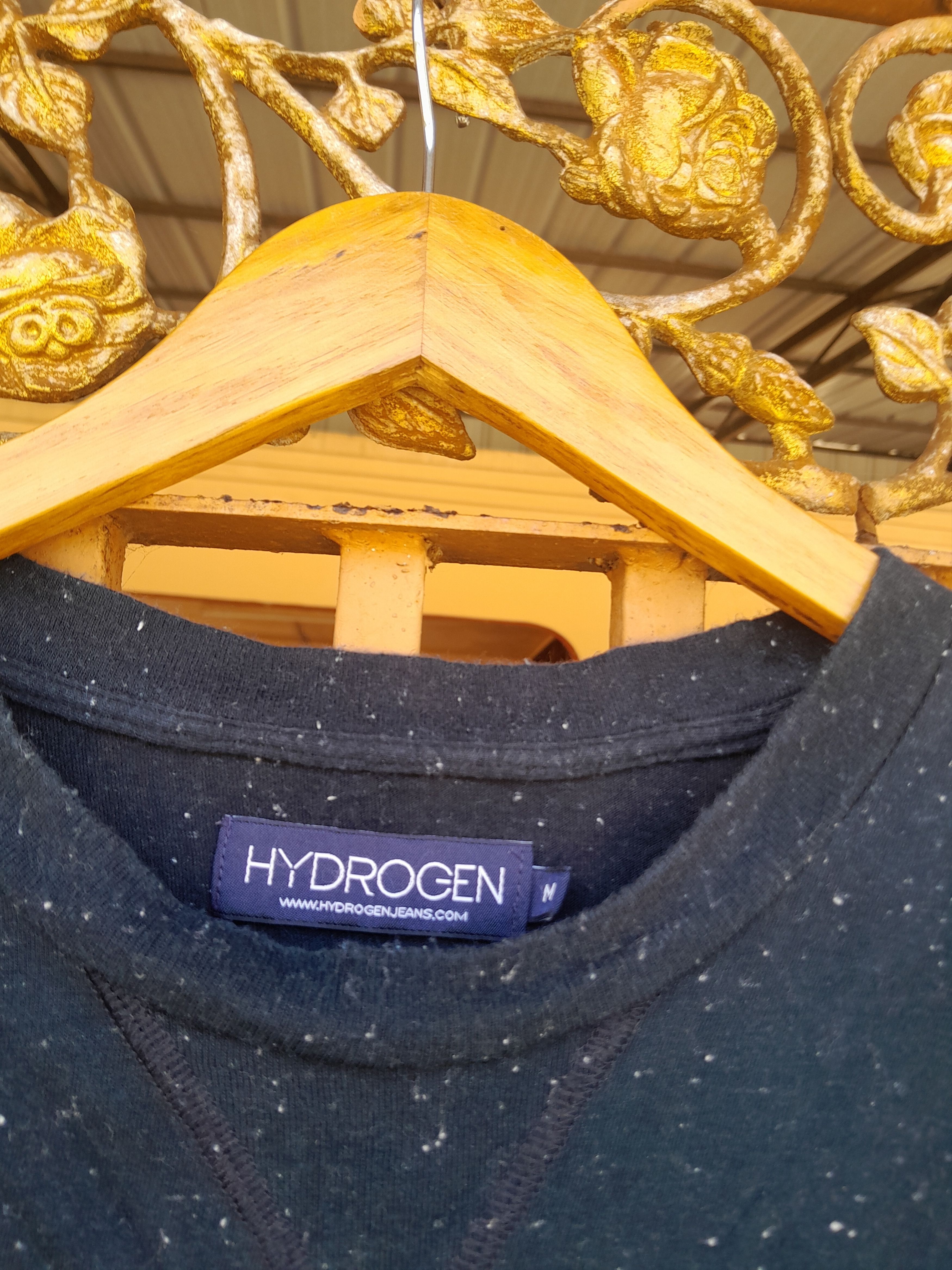HYDROGEN 💥FINAL DROP💥MADE IN ROMANIA HYDROGEN 10 ANNIVESARY Size US M / EU 48-50 / 2 - 8 Thumbnail