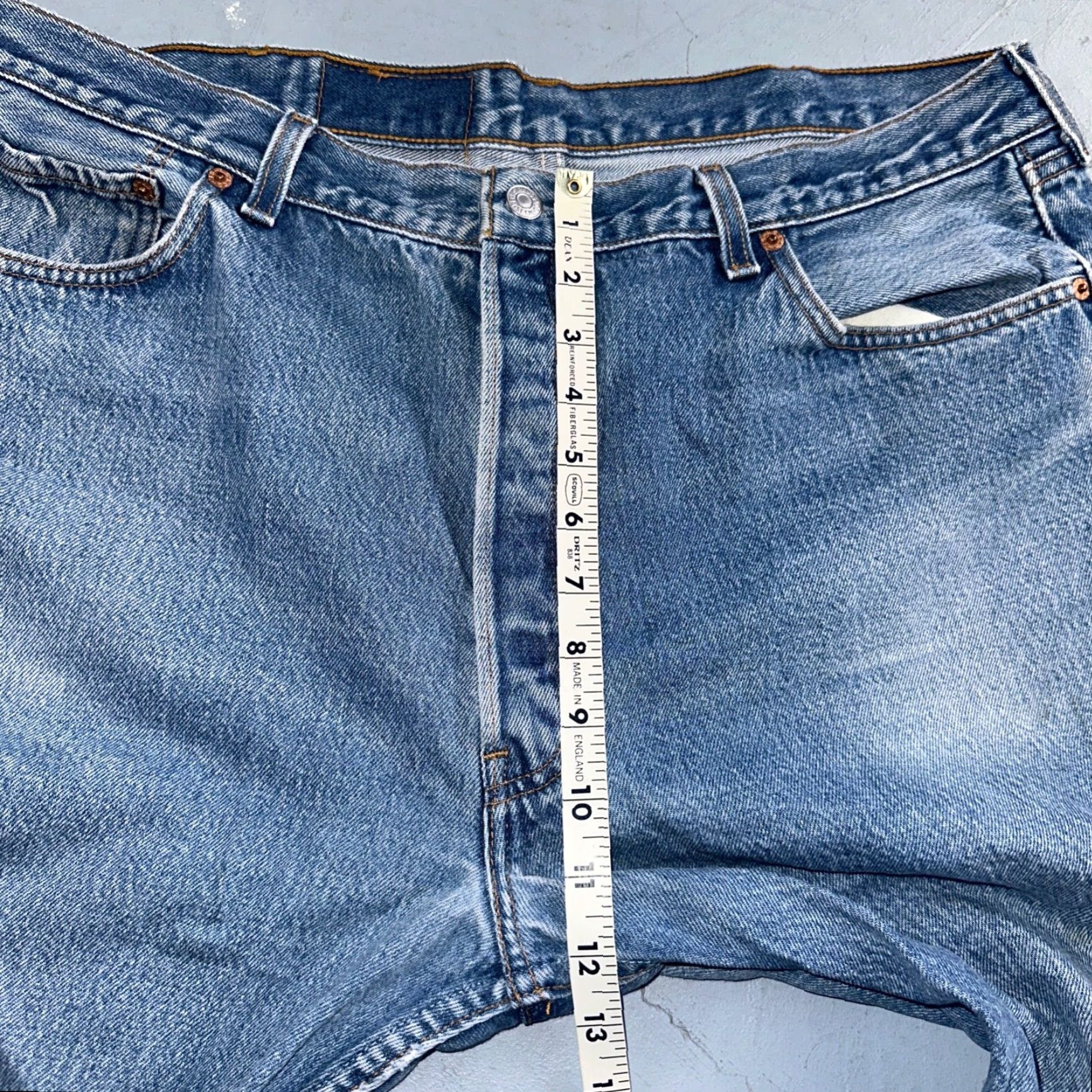 Levi's VINTAGE Levi's 501 Jeans - Straight Leg - Denim Blue - 42x32 - Mid Rise - Mens - 90s USA Theme - Regular Inseam 32 Size US 42 / EU 58 - 6 Thumbnail