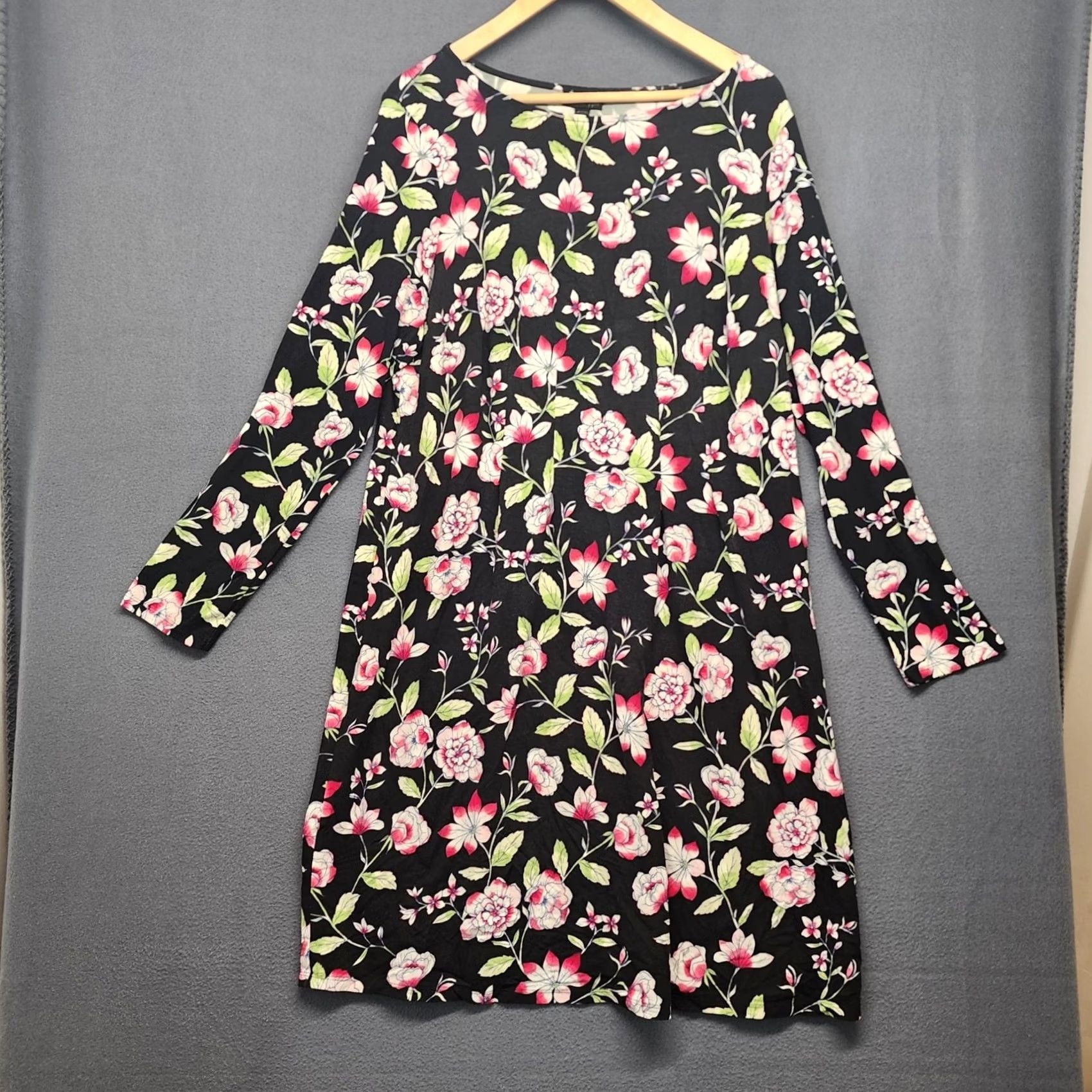J. Jill J Jill Wearever Collection Dress Women 1X Black Floral Shift Long Sleeve Midi Pullover Casual Womens (no extra text) Size XL / US 12-14 / IT 48-50 - 2 Thumbnail