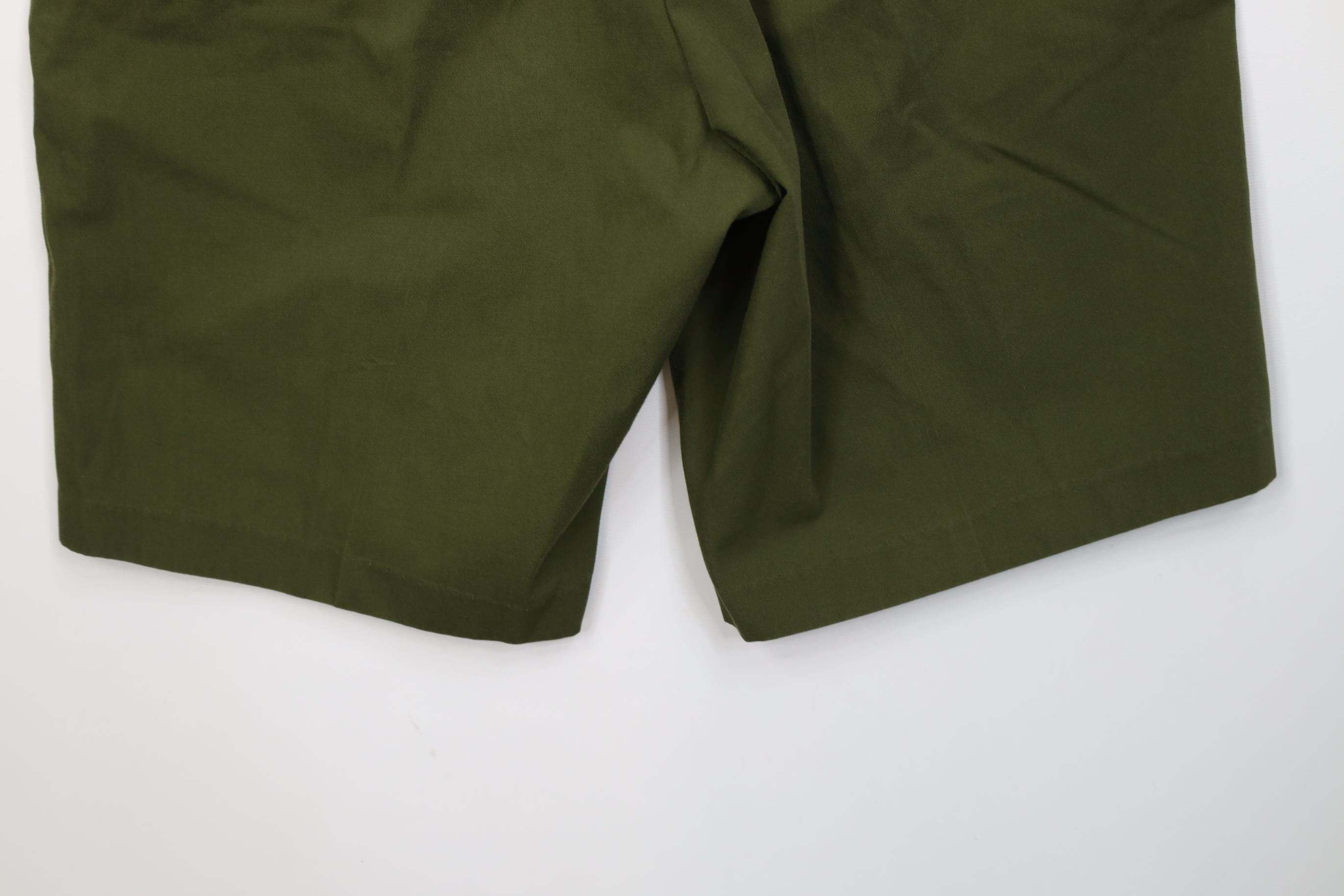 Vintage Vintage 60s 70s Streetwear Above Knee Chino Shorts Green Size US 30 / EU 46 - 11 Thumbnail