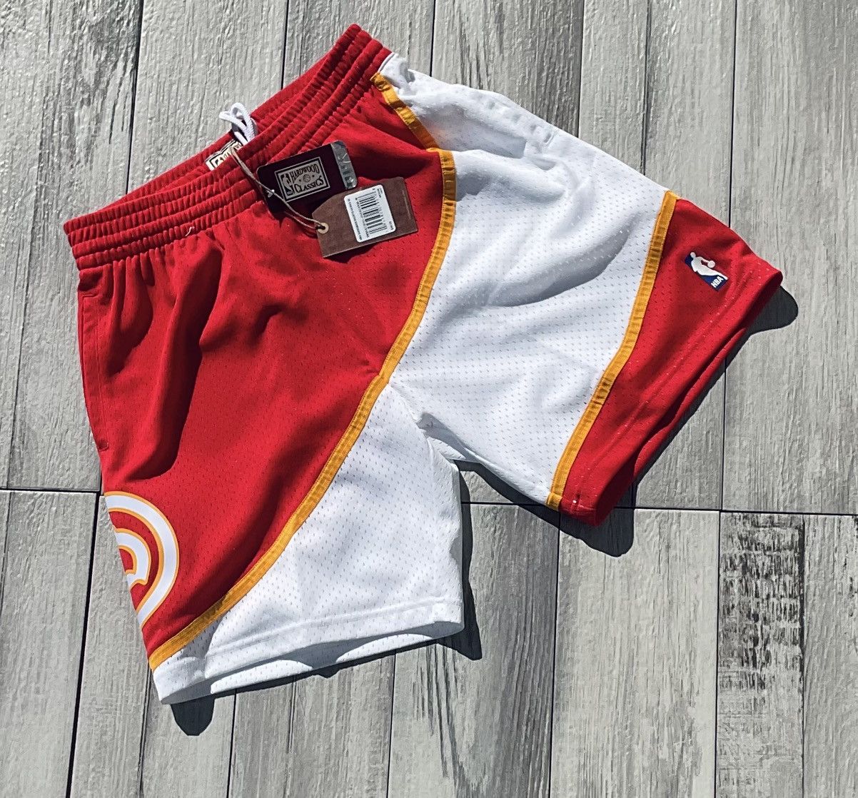 Mitchell & Ness Red 86 Atlanta Hawks Swingman Shorts by Mitchell & Ness M Size US 34 / EU 50 - 3 Thumbnail