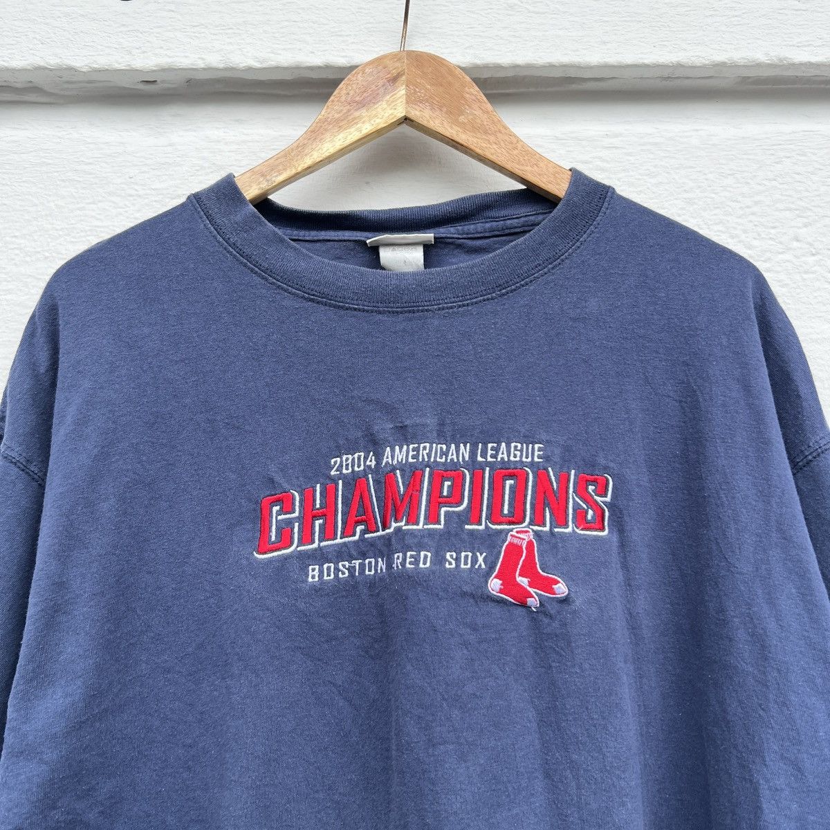 MLB × Vintage 04’ MLB Boston Red Sox Champions Tee Size US XL / EU 56 / 4 - 1 Thumbnail