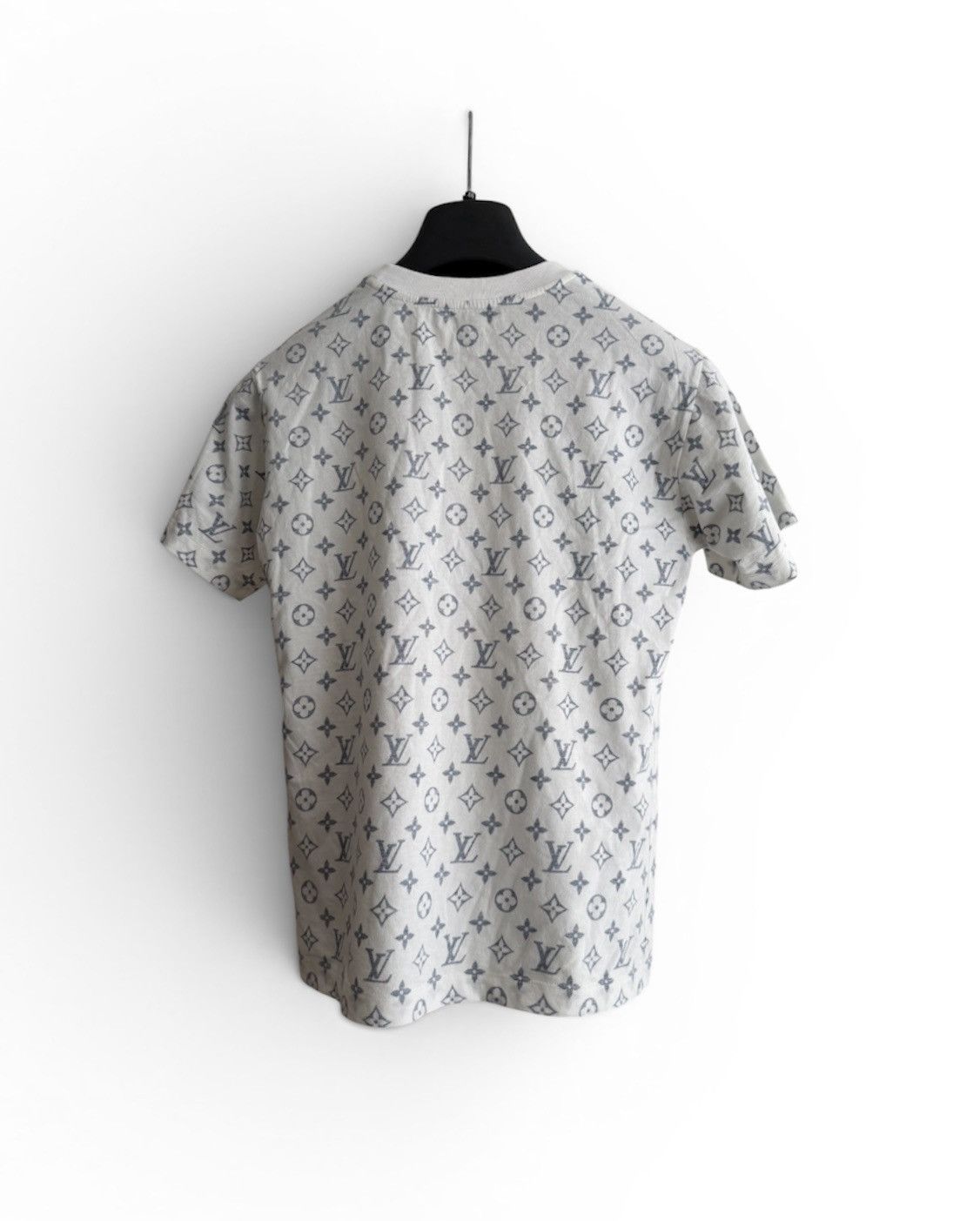Louis Vuitton Louis Vuitton Monogram Escale T-Shirt Size US S / EU 44-46 / 1 - 2 Thumbnail