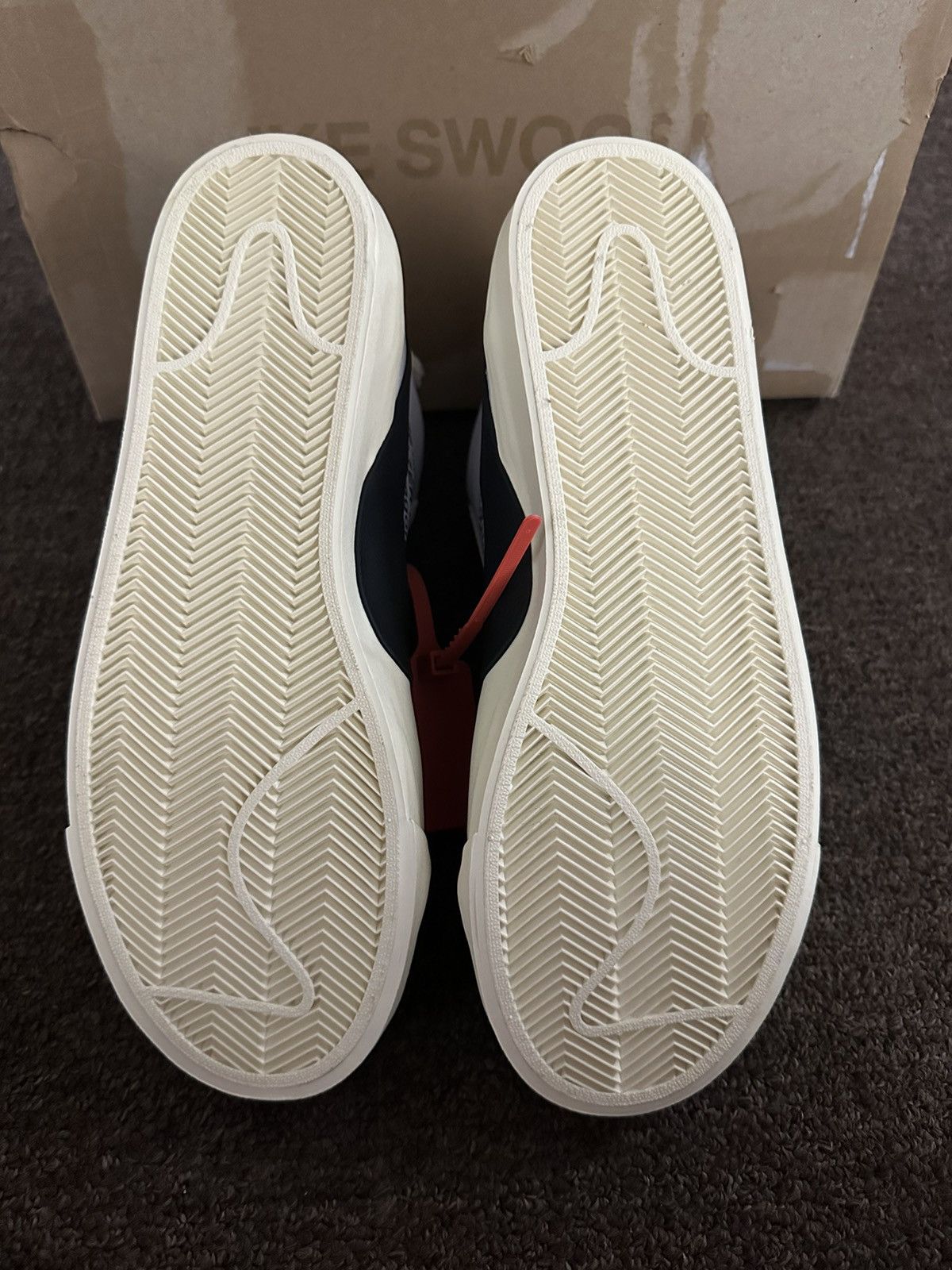 Nike × Off-White × Virgil Abloh Nike Blazer Mid x Off-White The Ten Size US 8 Size US 8 / EU 41 - 9 Thumbnail