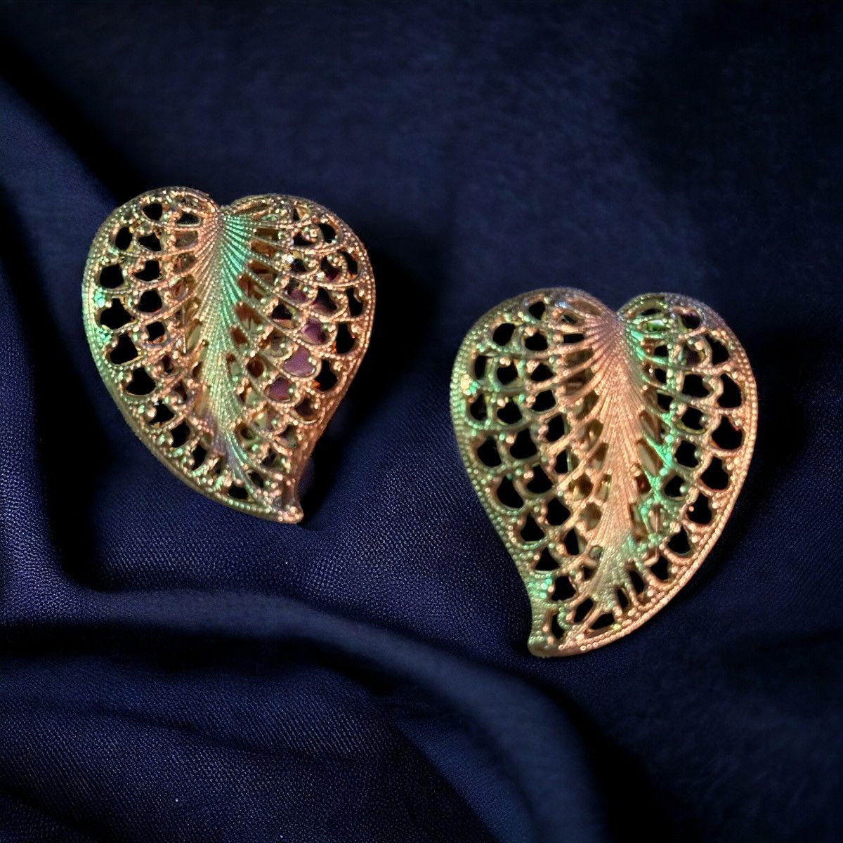 Vintage Vintage Bluette filigree clip on earrings Size ONE SIZE - 1 Thumbnail