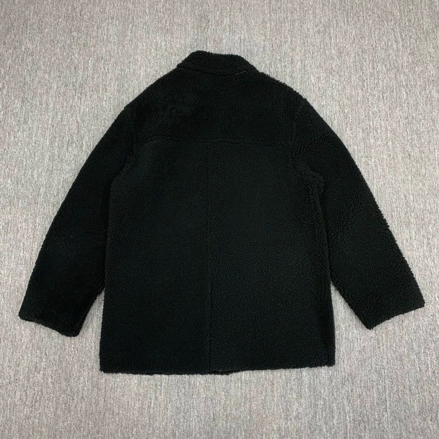 Louis Vuitton LV Black Monogram All-over Print Fur Coat Size US L / EU 52-54 / 3 - 2 Thumbnail