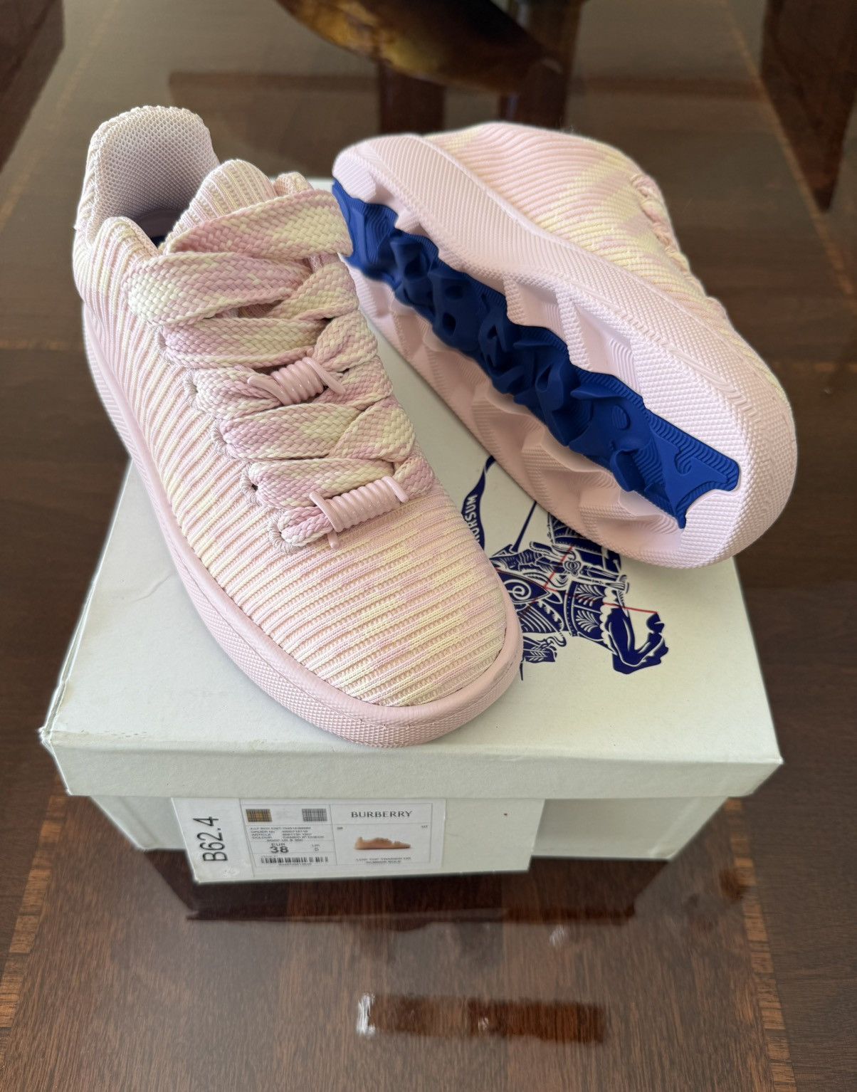 Burberry Burberry Box Knit Sneaker Size US 8 / IT 38 - 1 Thumbnail