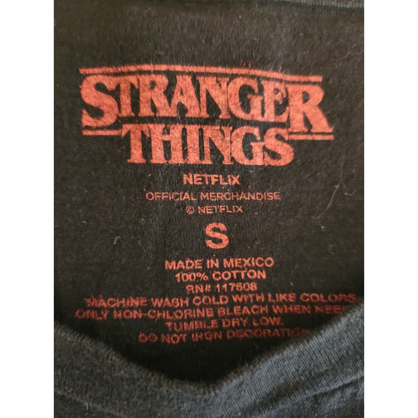 Vintage Stranger Things Shirt Men's S Black Netflix Crew Neck Short Sleeve T-Shirt Size US S / EU 44-46 / 1 - 2 Thumbnail