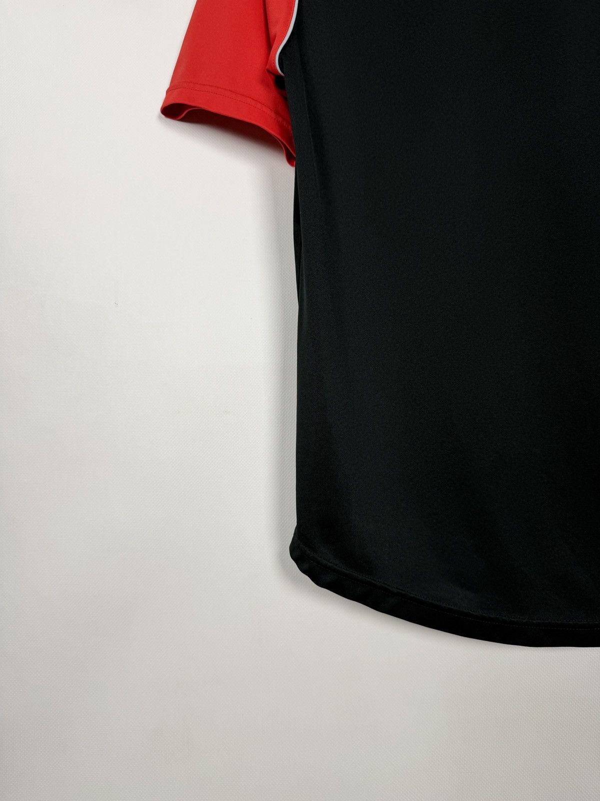Nike Nike Total 90 Vintage T-Shirt Big Logo Sportswear Size S Size US S / EU 44-46 / 1 - 14 Thumbnail