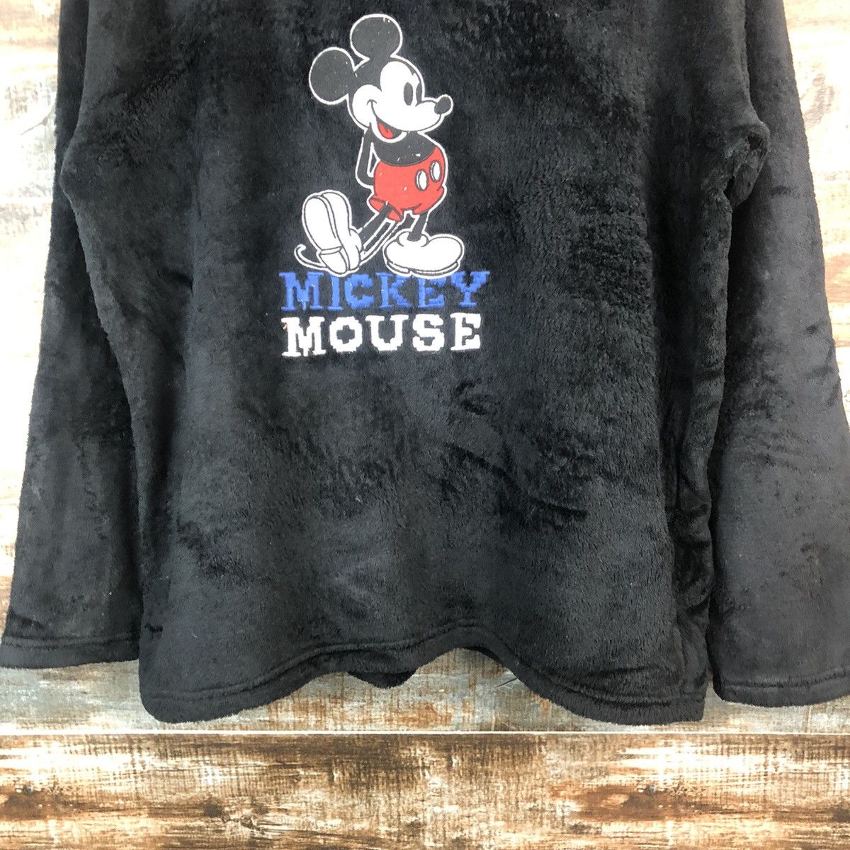 GU × Mickey Mouse GU Mickey Mouse fleece Black Knitwear #A2012 Size US M / EU 48-50 / 2 - 6 Thumbnail
