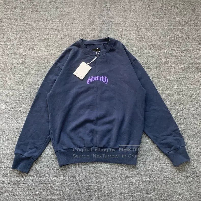 Givenchy Givenchy Dark Blue Lightning Sanskrit Long-Sleeve Size US XS / EU 42 / 0 - 1 Thumbnail