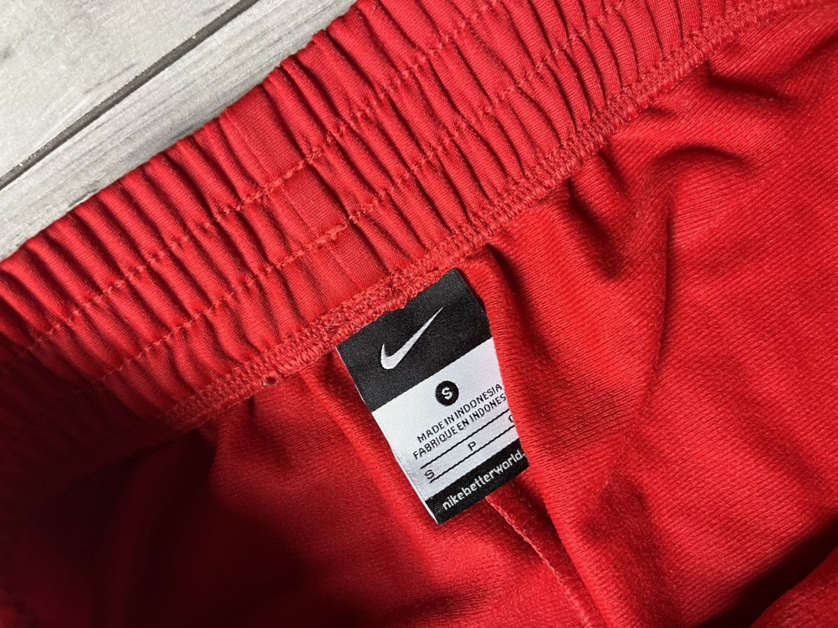 Nike Nike sweatpants baggy Flare y2k style size Small Size US 30 / EU 46 - 4 Thumbnail
