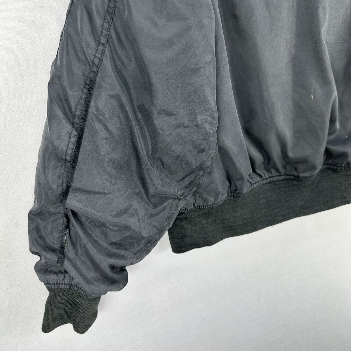Japanese Brand Vibtage 90's Bomber Jacket Reversible Thrashed Distressed Size US M / EU 48-50 / 2 - 6 Thumbnail