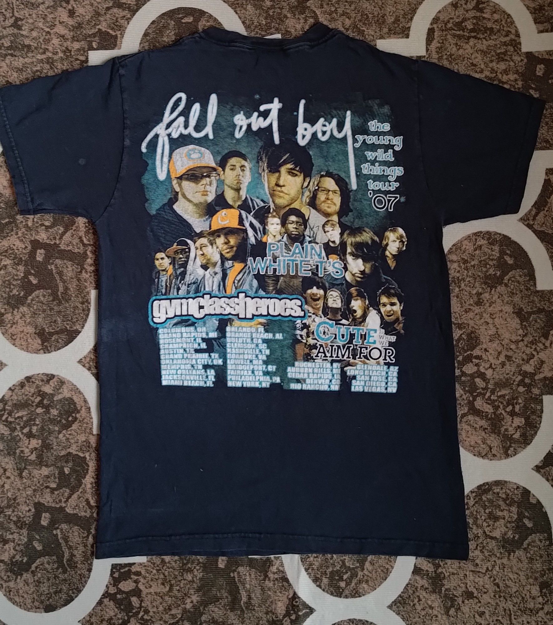 Band Tees Band Tees x Vintage Fall Out Boy Size US S / EU 44-46 / 1 - 2 Thumbnail