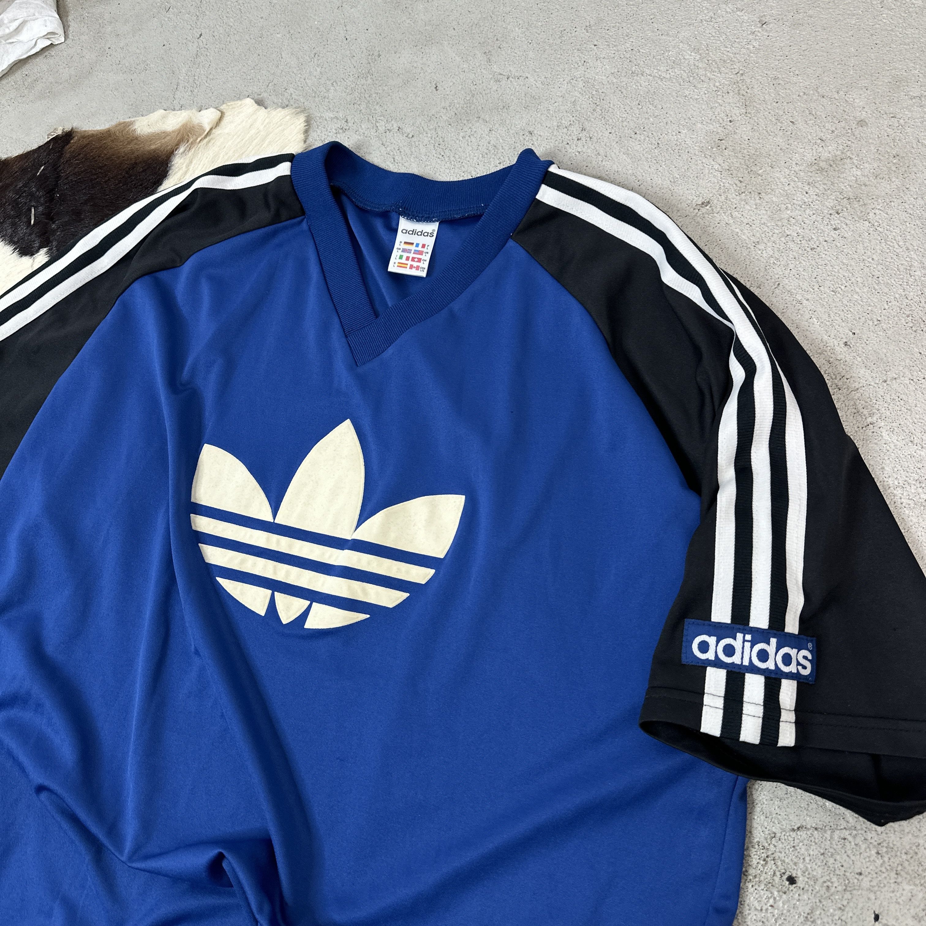 Adidas × Vintage Jersey Vintage Adidas T-shirt Size US L / EU 52-54 / 3 - 3 Thumbnail