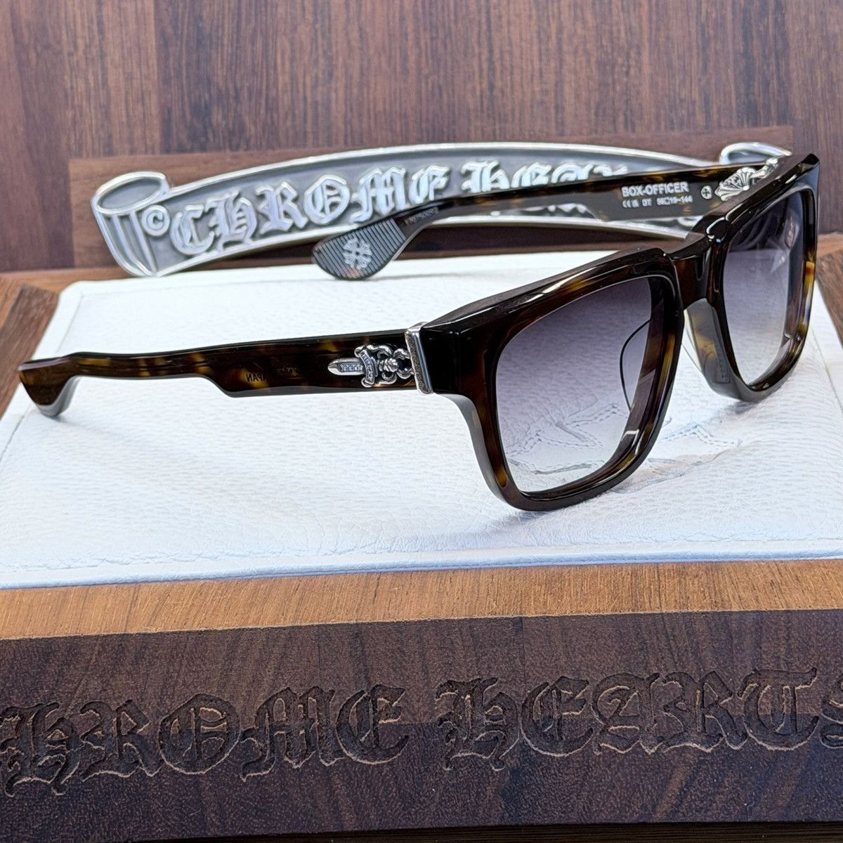 Chrome Hearts Chrome Hearts BOX-OFFICER DIAMOND EMBELLISHED Glasses Size ONE SIZE - 5 Thumbnail