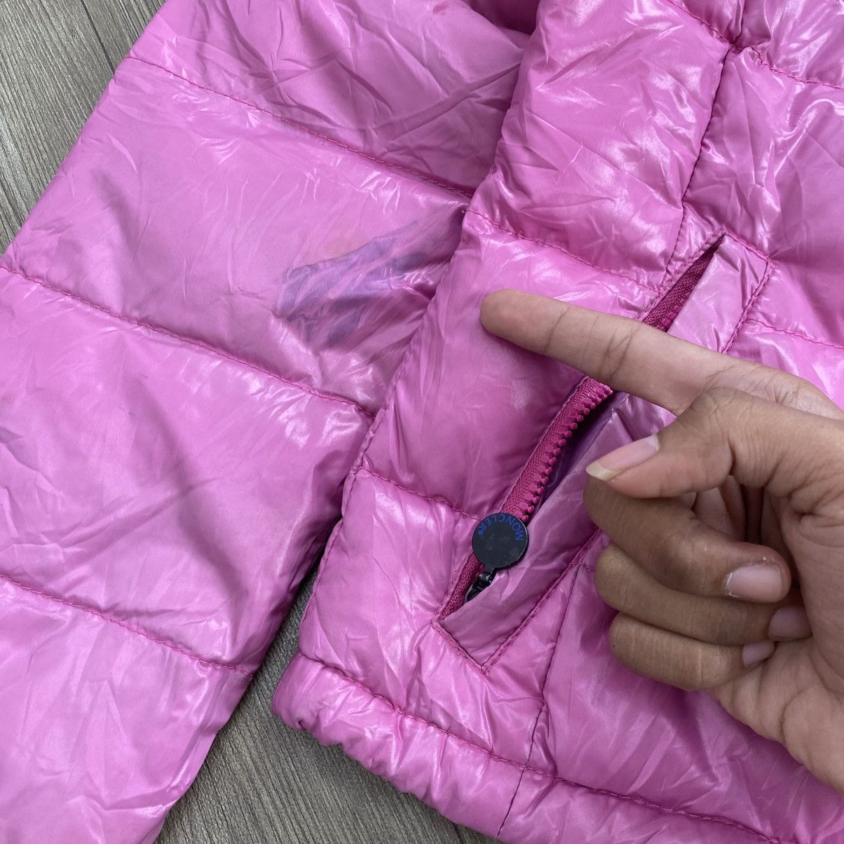 Moncler Vintage Moncler Clairy Women Puffer Down Jacket Luxury Size M / US 6-8 / IT 42-44 - 24 Thumbnail