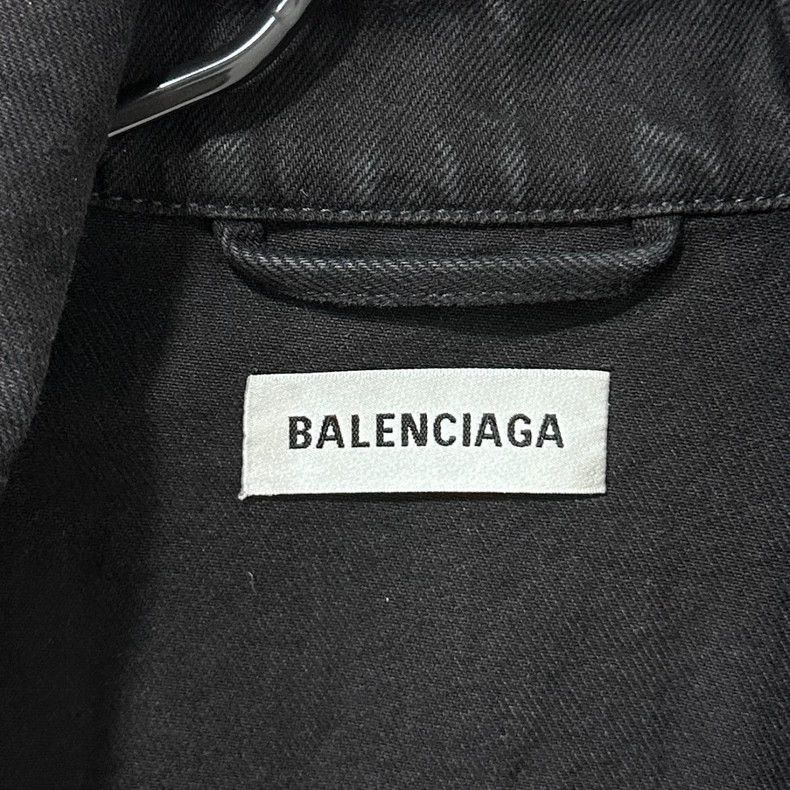 Balenciaga Balenciaga size 38 Back rhinestone logo denim jacket Size US XS / EU 42 / 0 - 4 Thumbnail