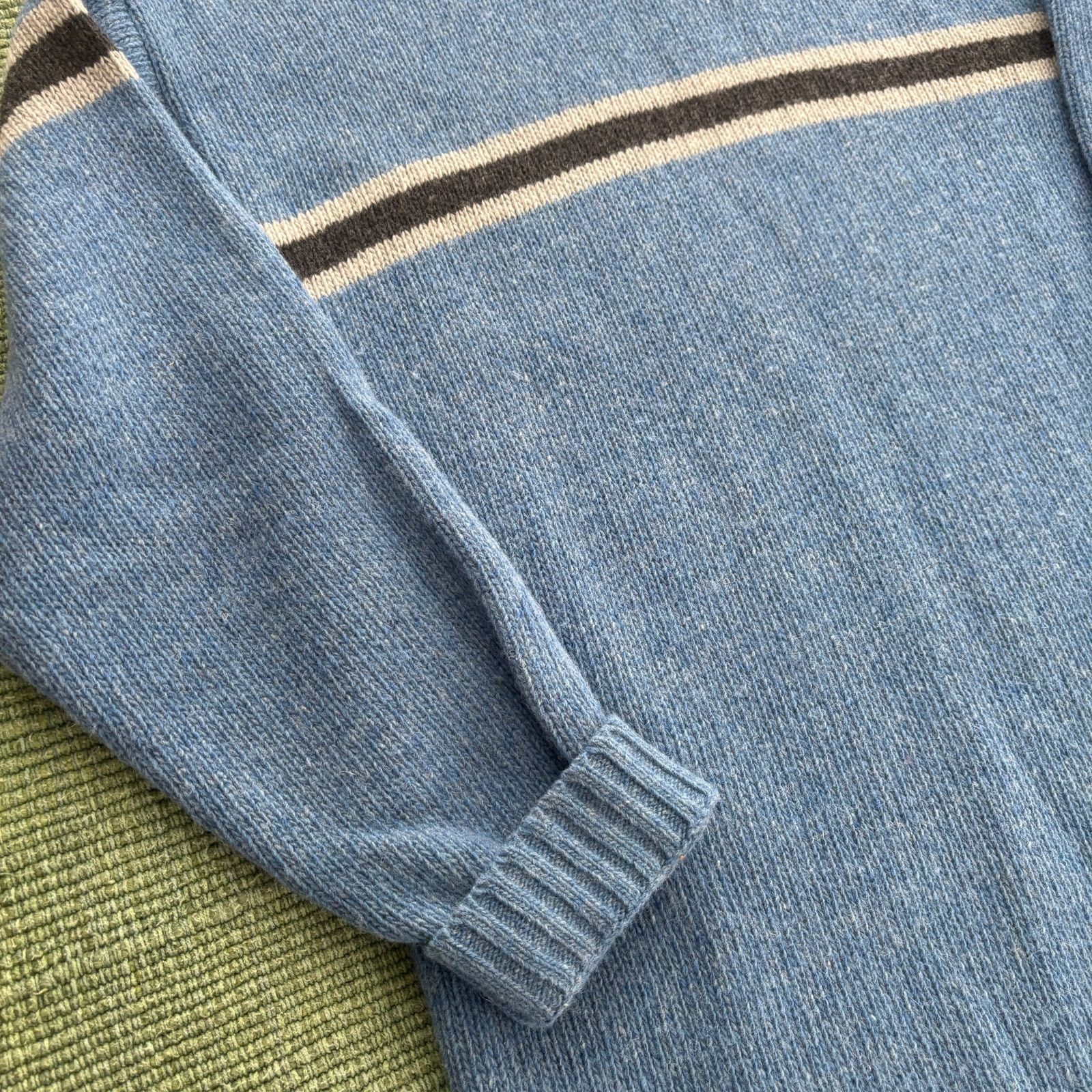 Vintage Vintage 1990s blue single stripe wool turtleneck sweater Size US XL / EU 56 / 4 - 3 Thumbnail