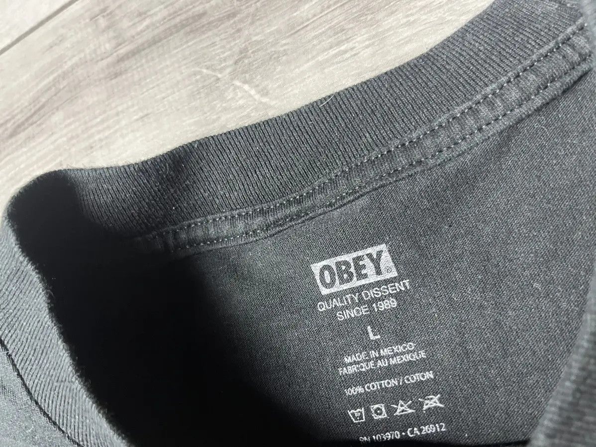 Obey Obey Tshirt love chaos size Large Size US L / EU 52-54 / 3 - 4 Thumbnail