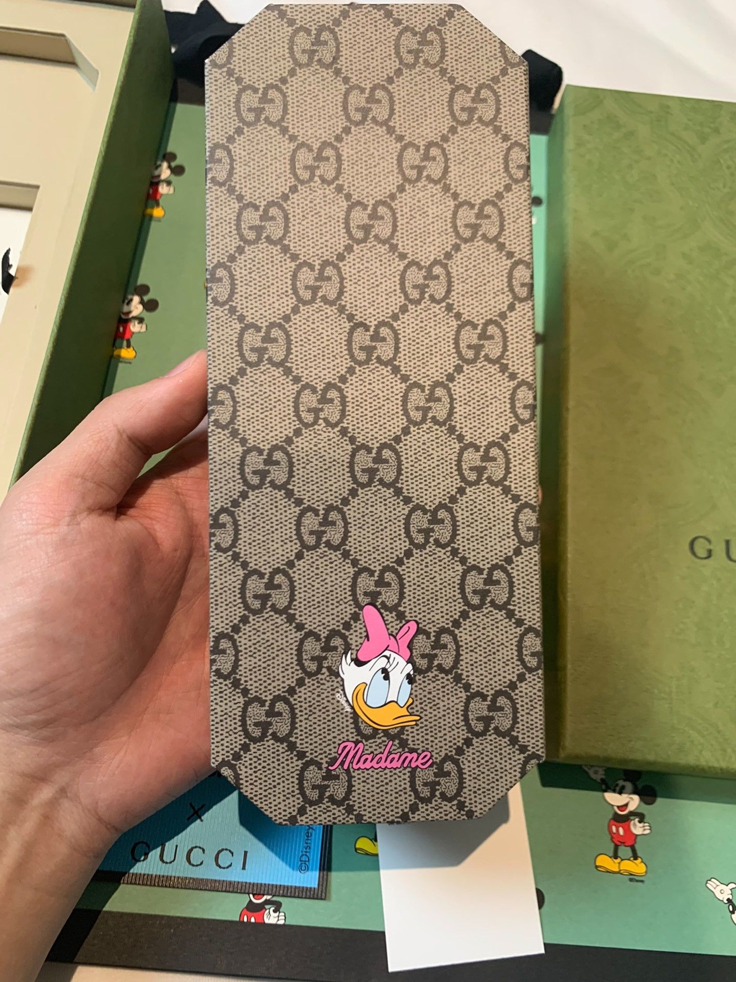 Gucci Gucci New Disney Co-branded Daisy Duck Pencil Case 2501-Nex Size ONE SIZE - 4 Thumbnail