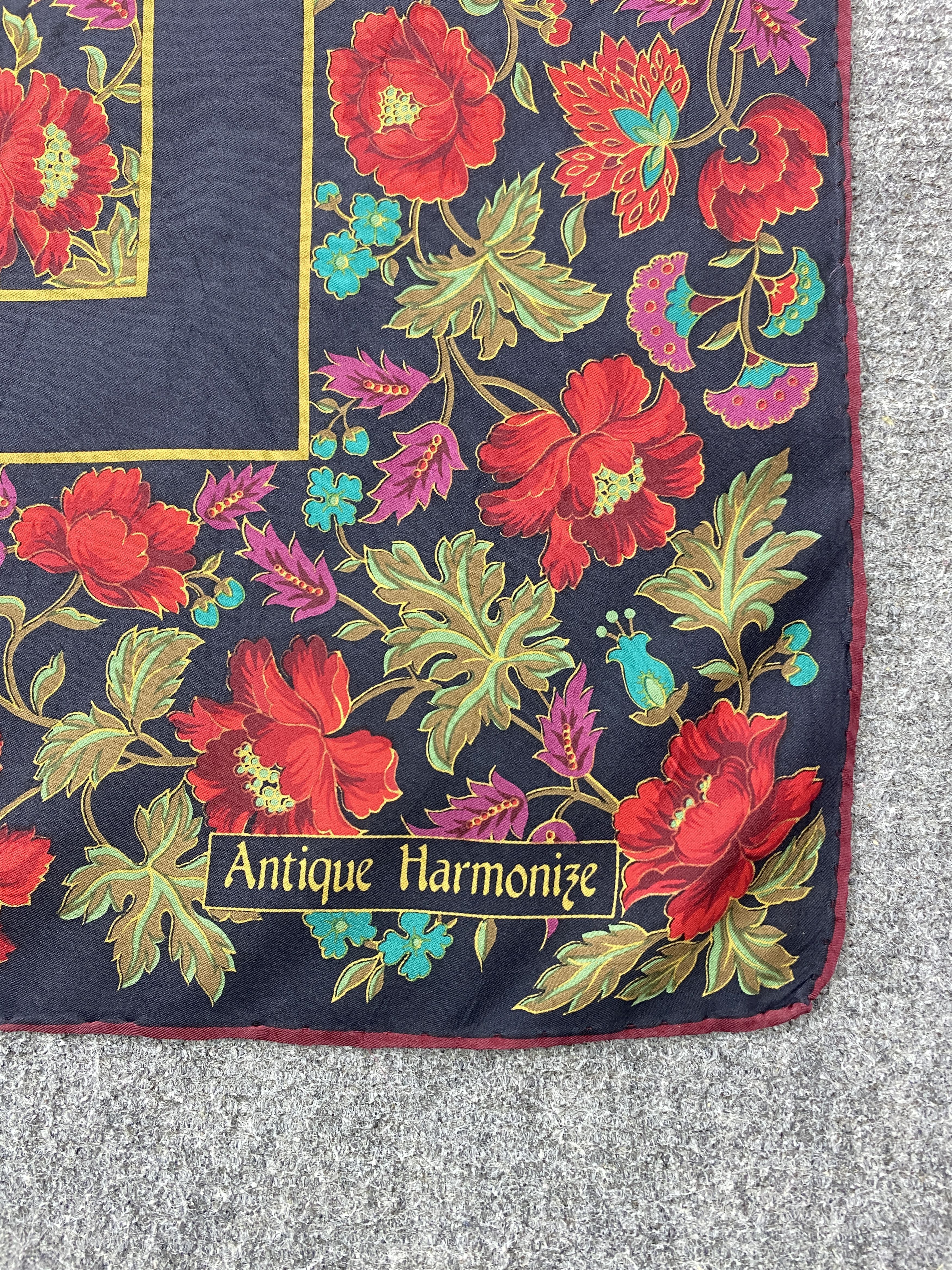 Japanese Brand Antique Harmonize Floral Silk Scarf SN0156 Size ONE SIZE - 5 Thumbnail