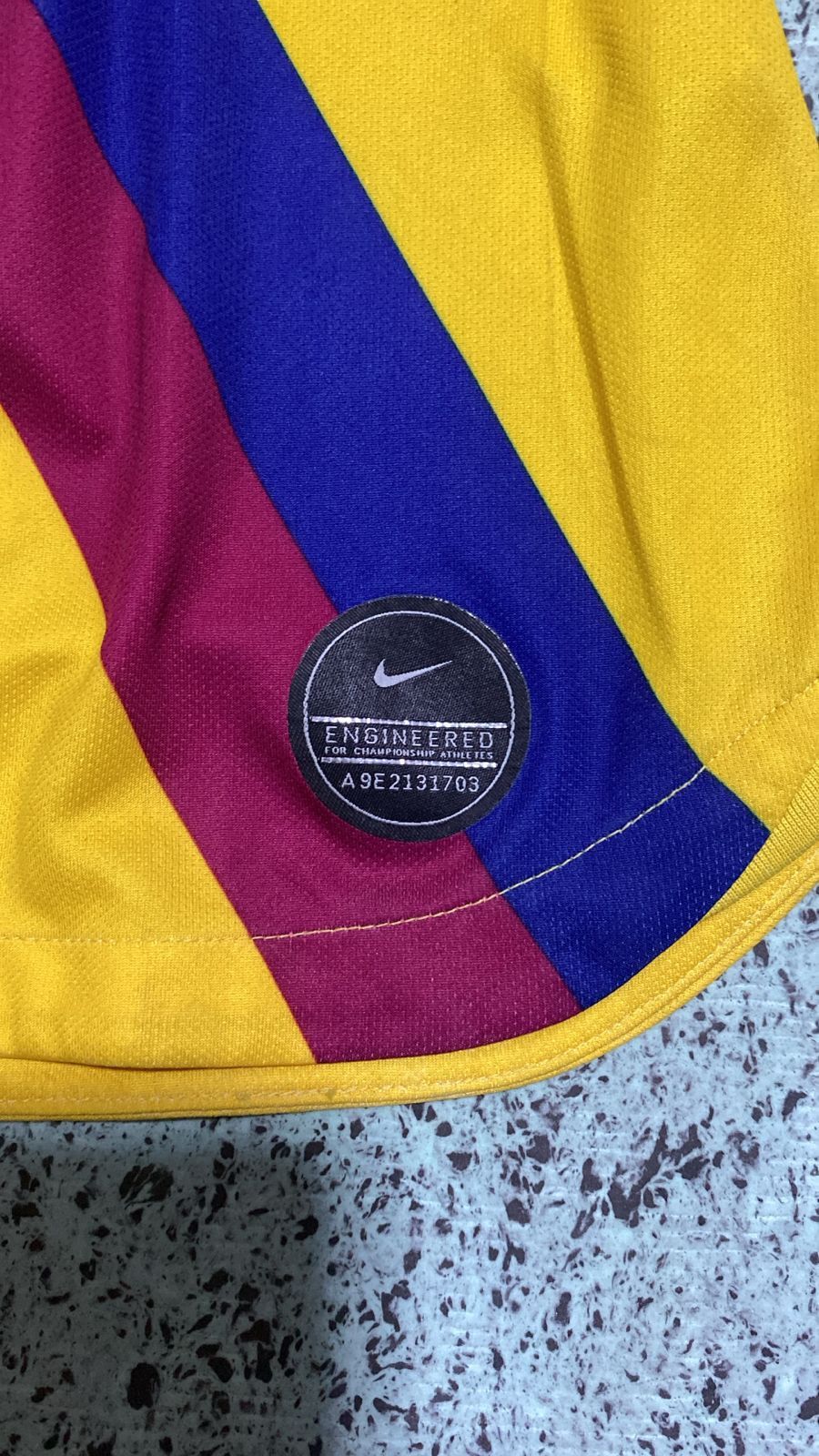 Adidas Jersey Barcelona women 2019 Size L / US 10 / IT 46 - 5 Thumbnail