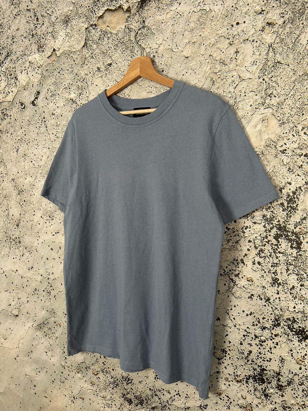 A.P.C. A.P.C. Paris Blue Blank Basic Tee Premium Streetwear Vintage Size US M / EU 48-50 / 2 - 2 Thumbnail