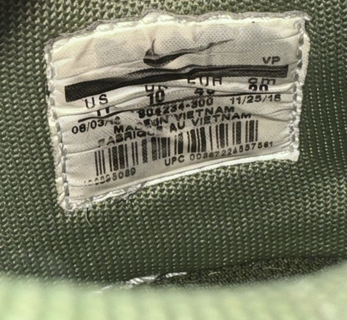Nike Nike Dunk Low Palm Green 2017 sz 11 904234-300 Size US 11 / EU 44 - 9 Thumbnail
