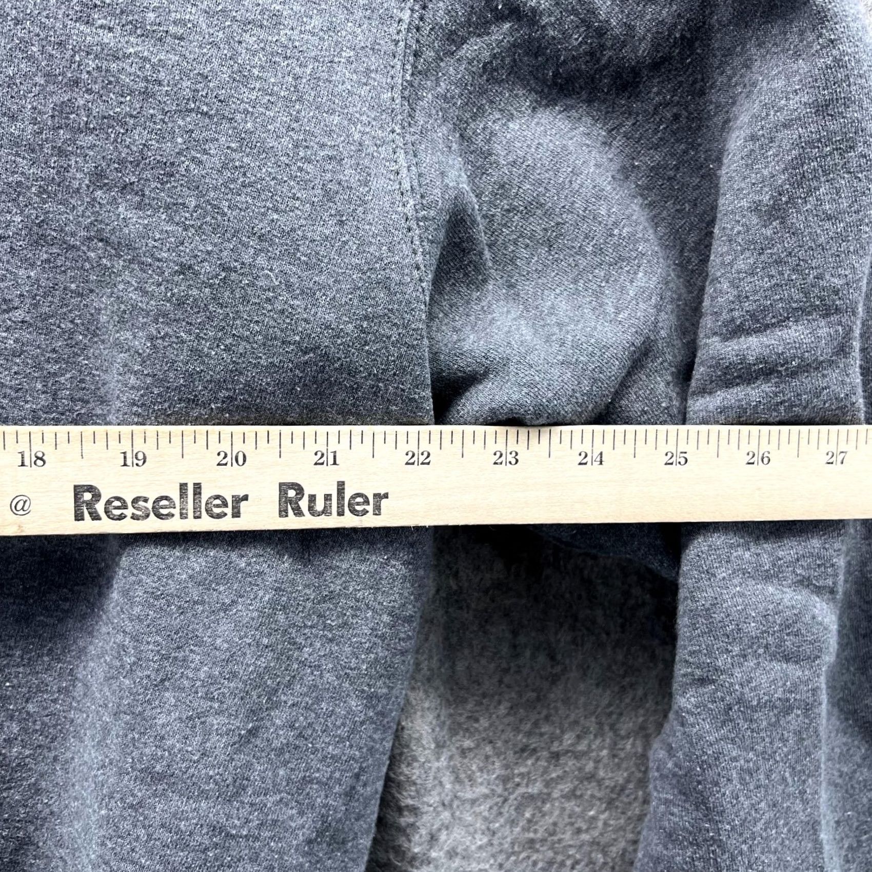 Champion VINTAGE Champion Sweater Men Medium Adult Gray Crewneck Pullover Fleece Cotton Logo Size US M / EU 48-50 / 2 - 5 Thumbnail