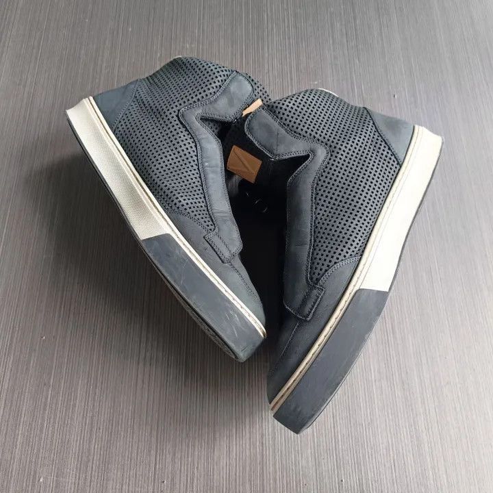 Louis Vuitton Louis Vuitton High-Top Breathable Sneakers Black -2508 Size US 9.5 / EU 42-43 - 4 Thumbnail