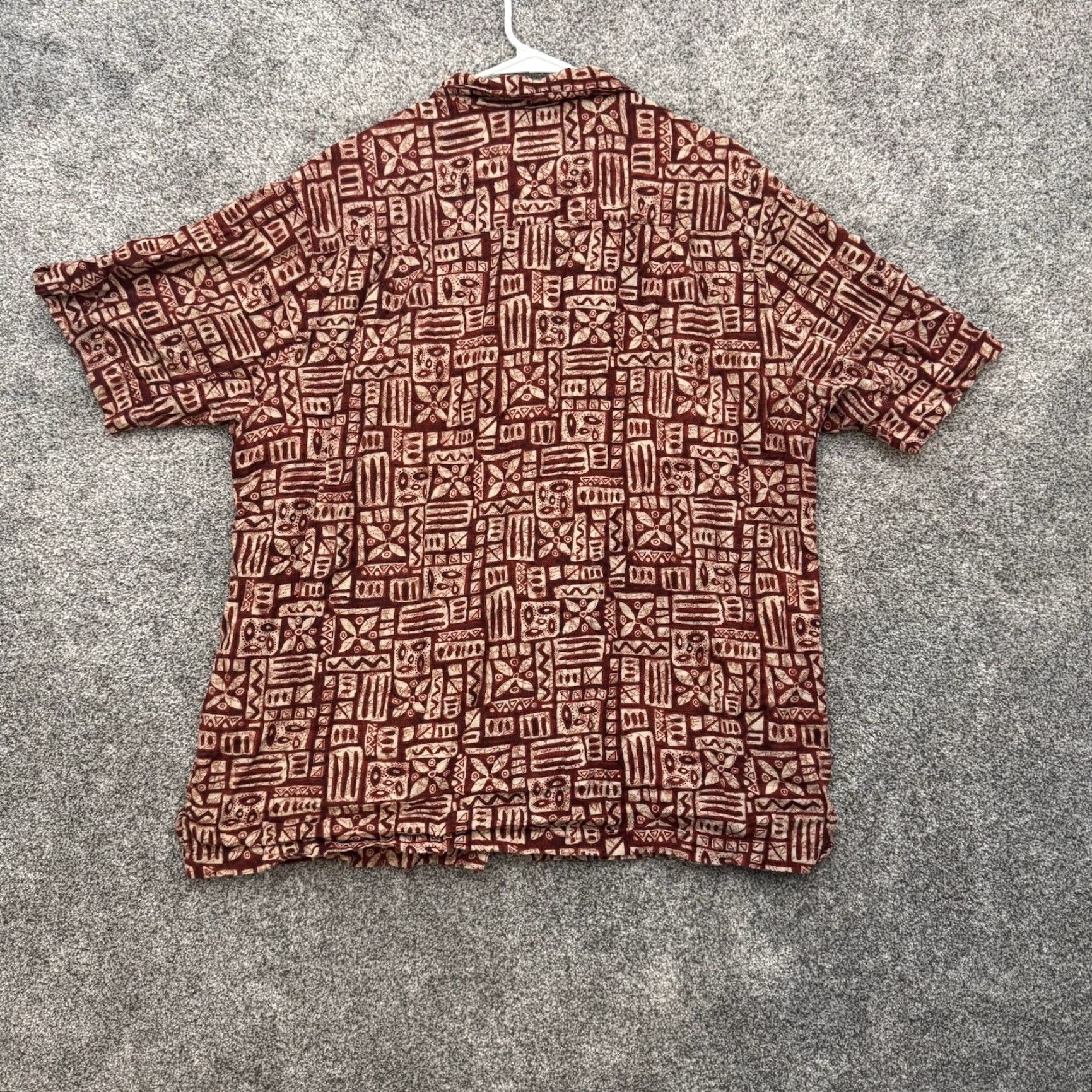 Vintage VINTAGE Woolrich Button-Up Shirt L Red Geometric 90s Aztec Bohemian Outdoor Tribal Southwest Mens Size US L / EU 52-54 / 3 - 7 Thumbnail