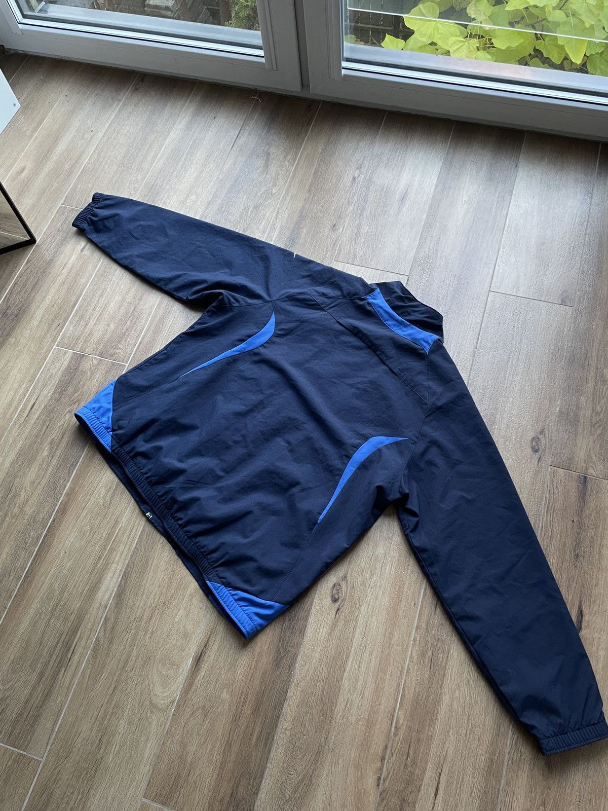 Nike Nike Vintage Nylon Track Jacket Drill Japanese Avant Garde Size US XL / EU 56 / 4 - 9 Thumbnail