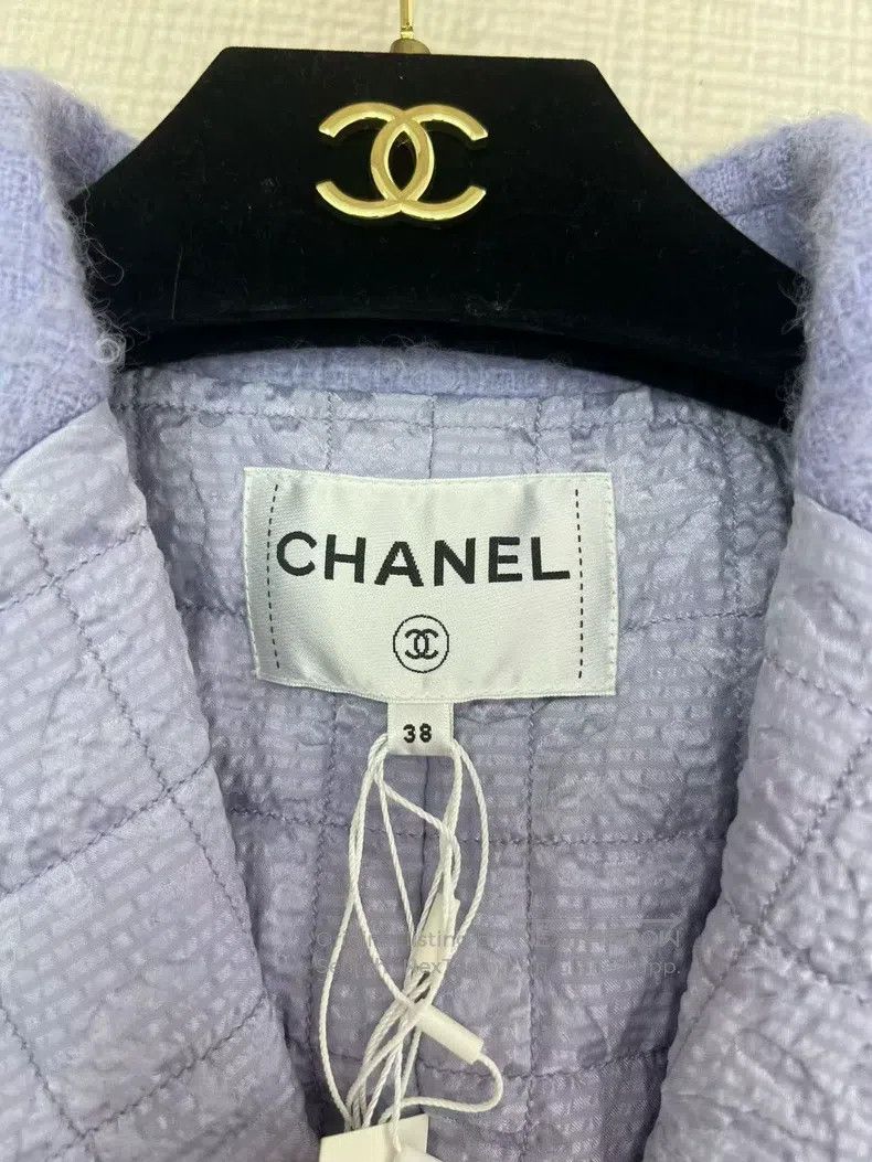 Chanel Taro purple lapel short jacket