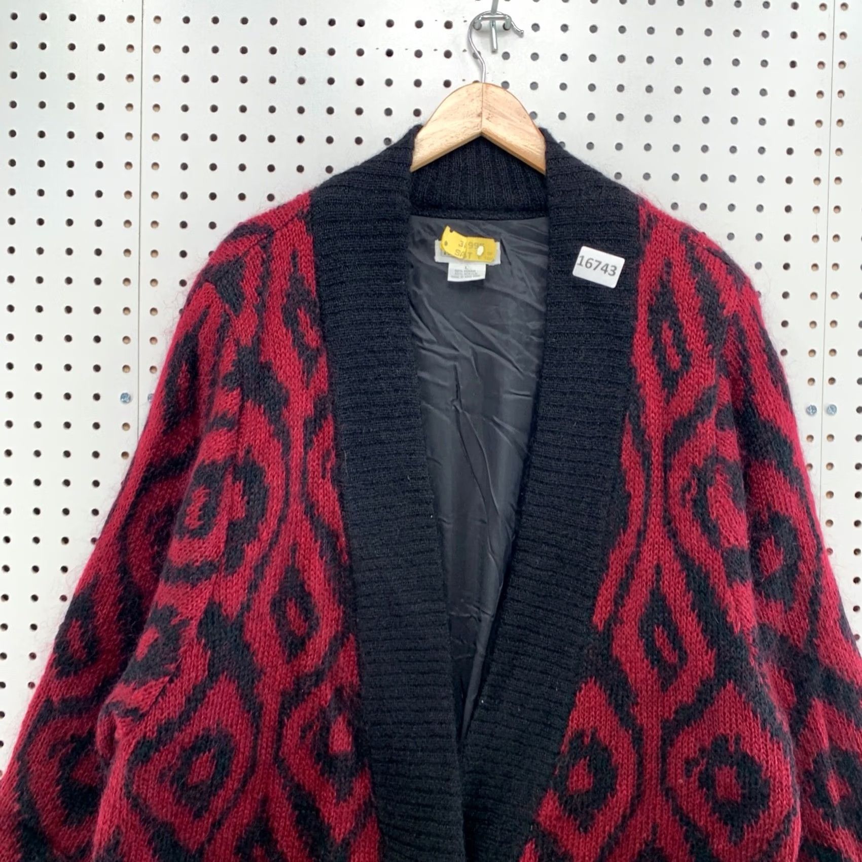 Vintage VINTAGE Cardigan Sweater Womens Large Mohair Blend Argyle One Button Red Long Sleeve Size L / US 10 / IT 46 - 7 Thumbnail