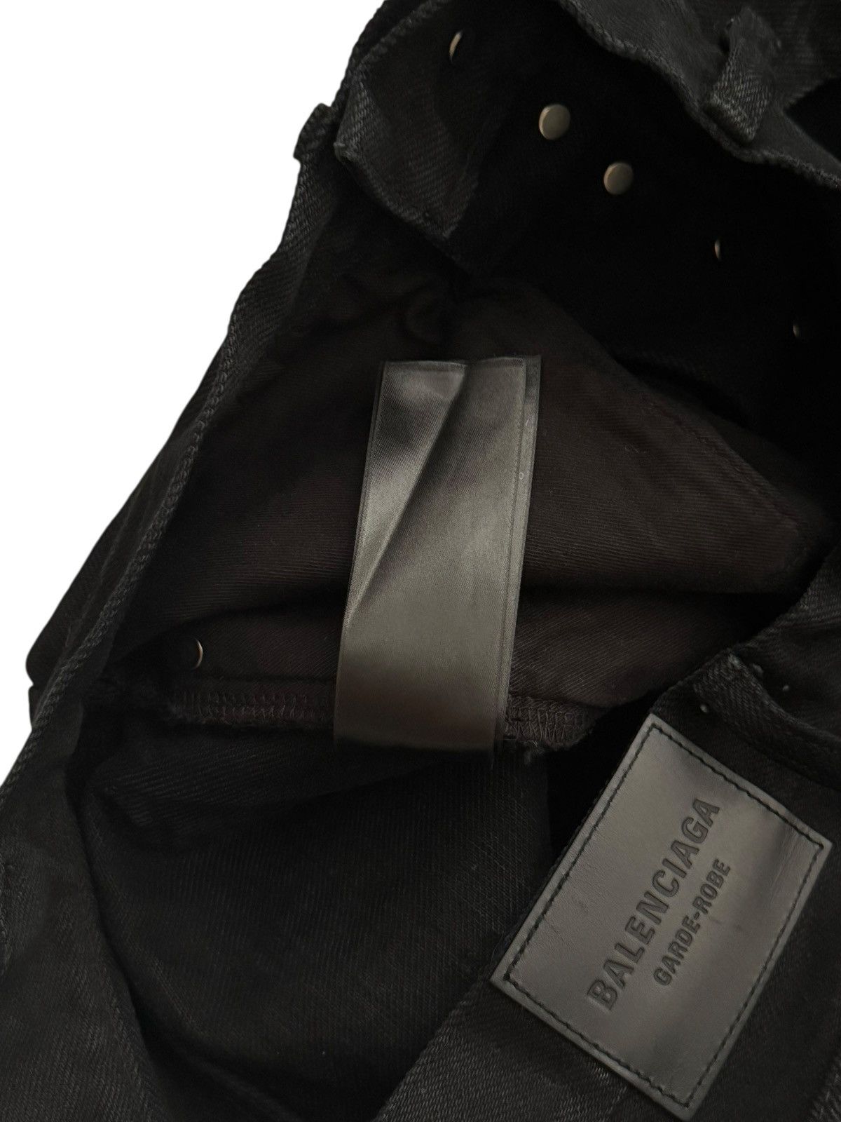 Balenciaga 2022 Japanese Selvedge Heavy Denim Pitch Black Size US 30 / EU 46 - 11 Thumbnail