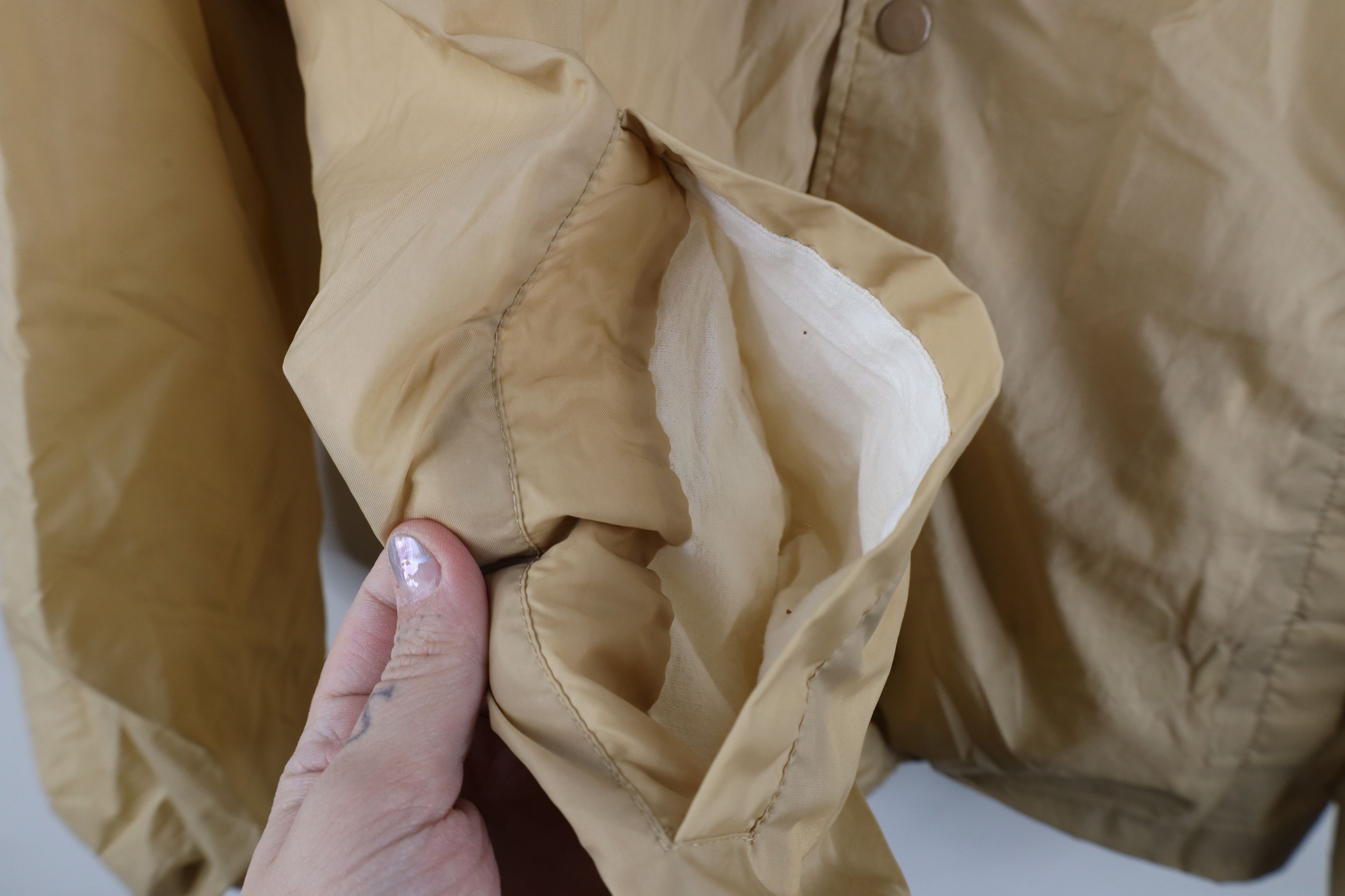 Vintage Vintage 70s Streetwear Coaches Windbreaker Jacket Beige Size US M / EU 48-50 / 2 - 5 Thumbnail
