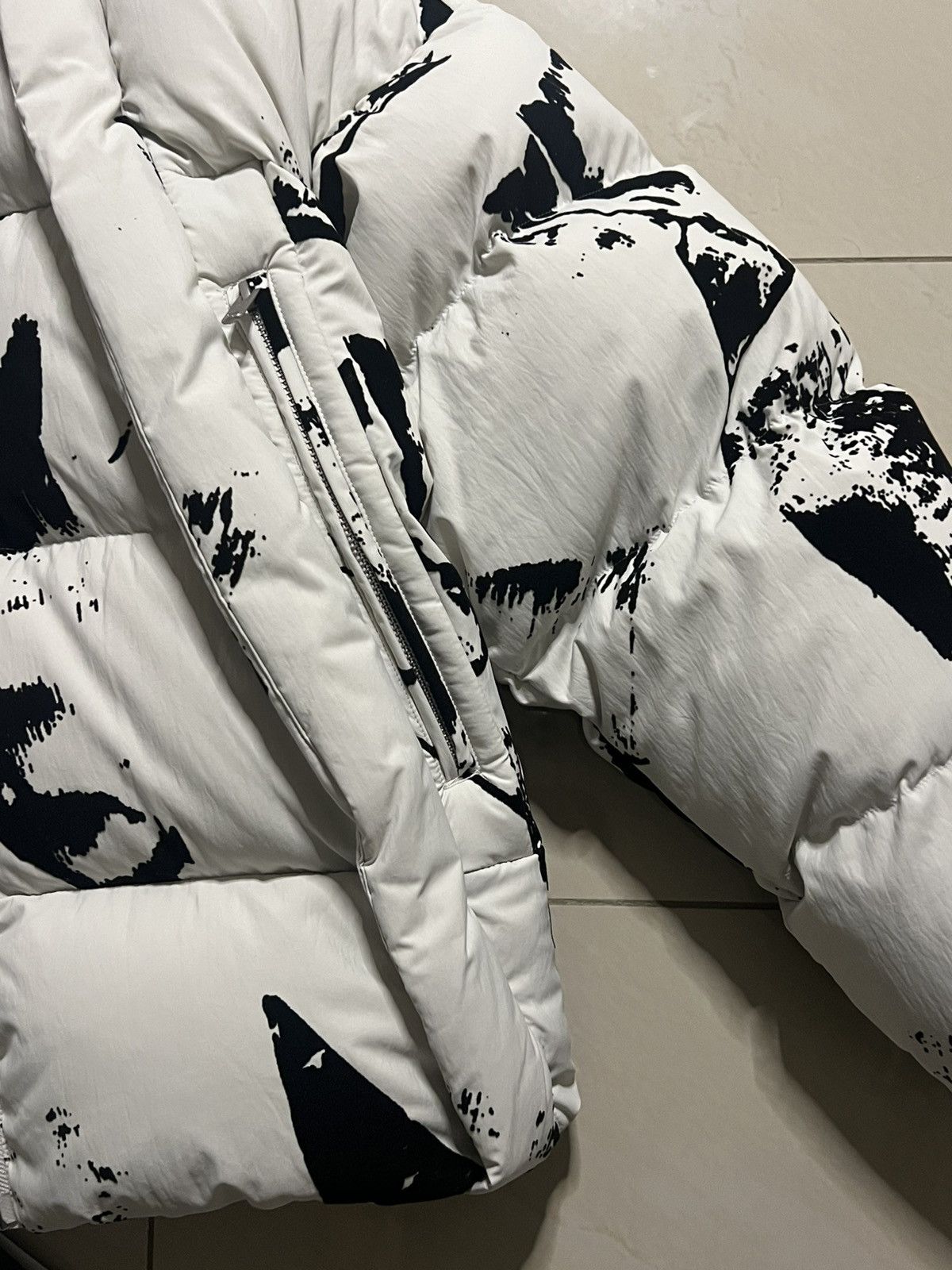 Y-3 Y-3 Jacket paint splatter-print puffer IL2036 Size US S / EU 44-46 / 1 - 6 Thumbnail