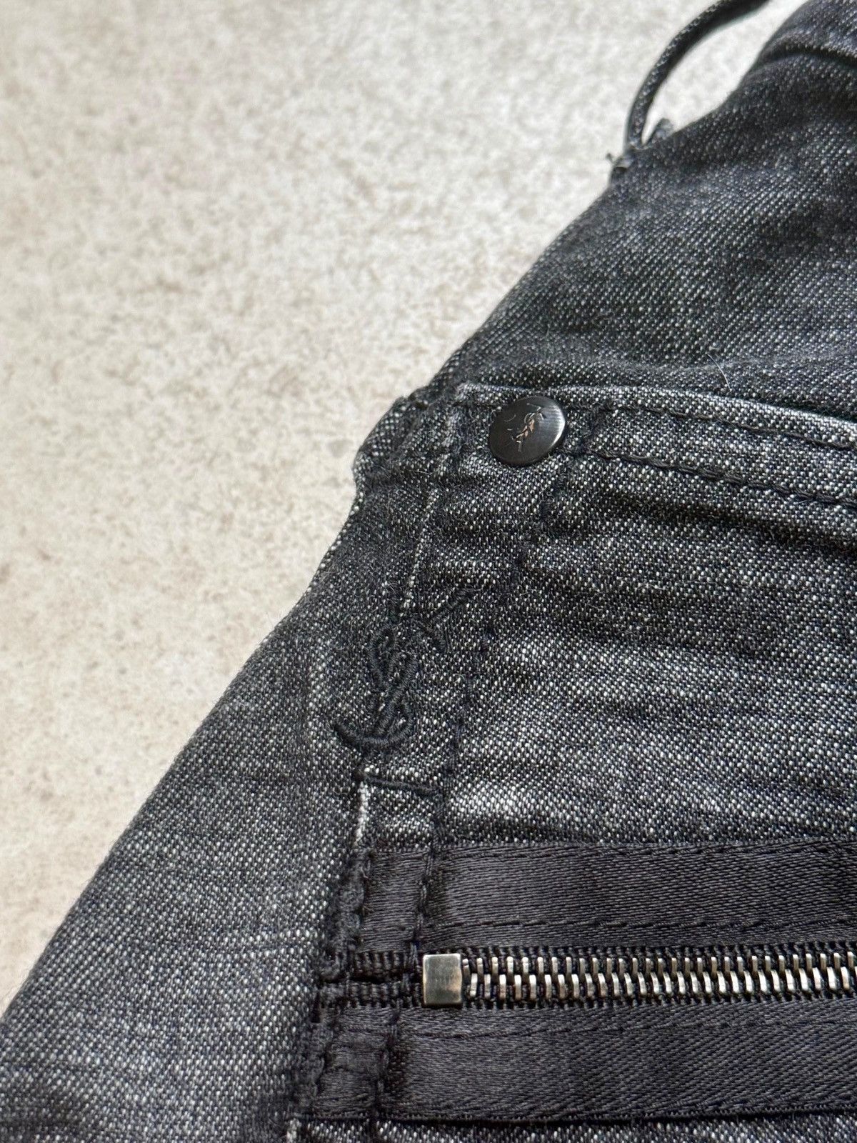 Saint Laurent Paris Yves Saint Laurent Grey Pigmented Denim Size 26" / US 2 / IT 38 - 13 Thumbnail