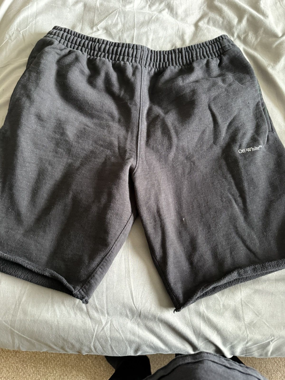 Off white tornado arrow shorts