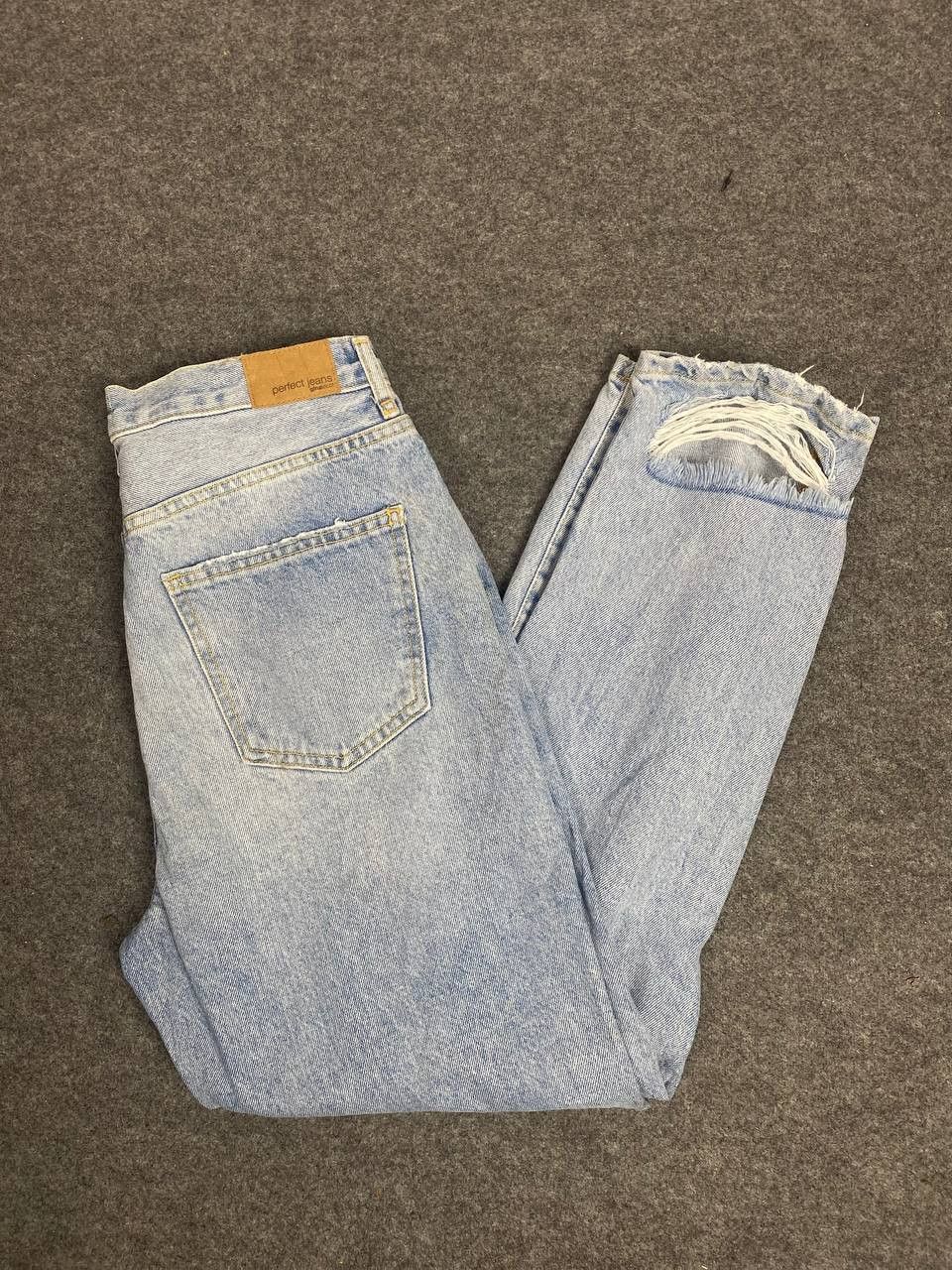 Other gina tricot distressed denim nice design Size US 32 / EU 48 - 2 Thumbnail